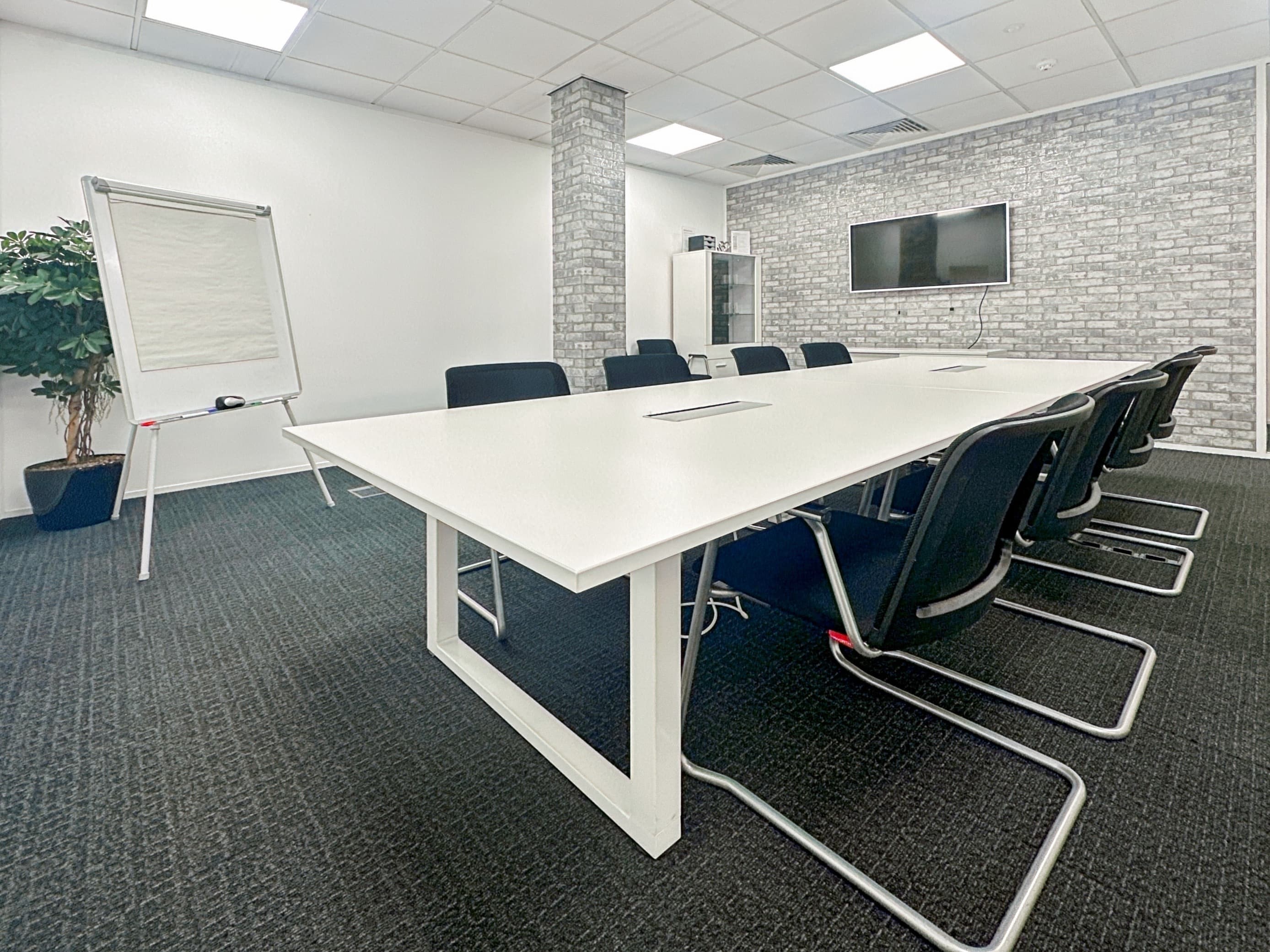 HIGH WYCOMBE, Kingsmead Business Park image 8 HIGH WYCOMBE, Kingsmead Business Park image 8