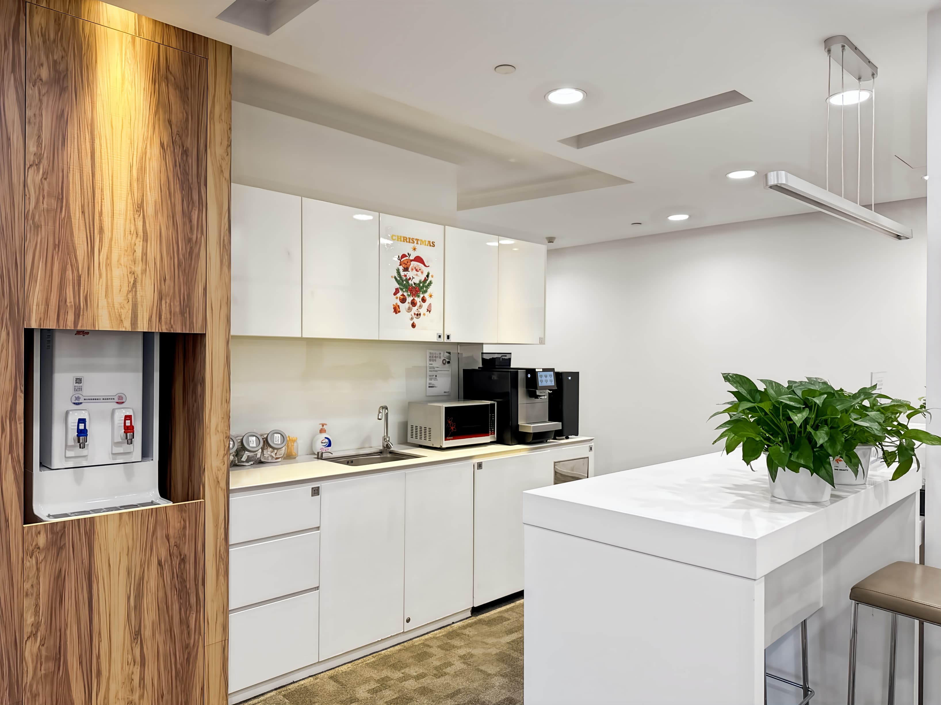 CHONGQING, PICC Building image 6