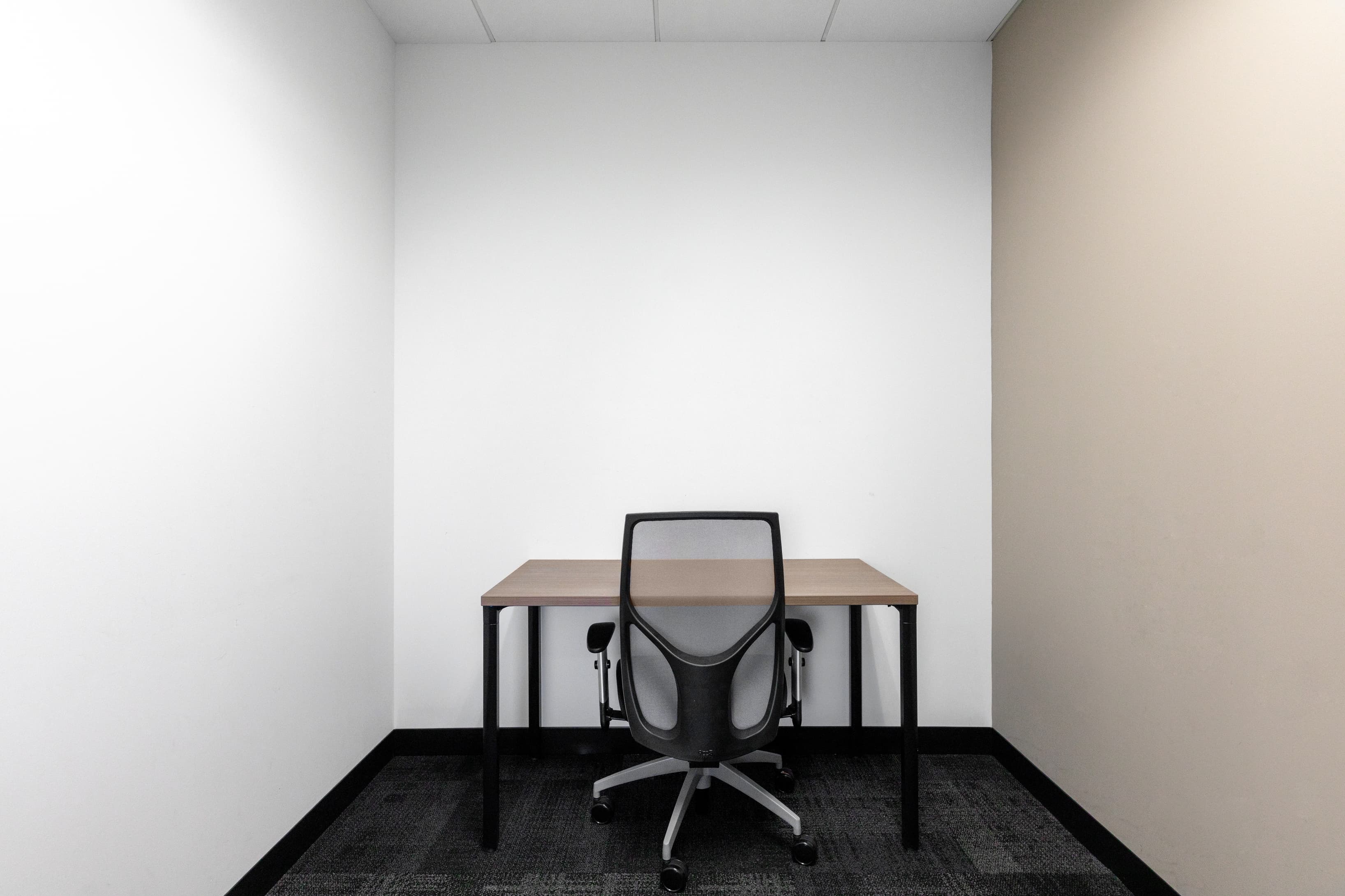 MO, Clayton - Sevens Building image 1