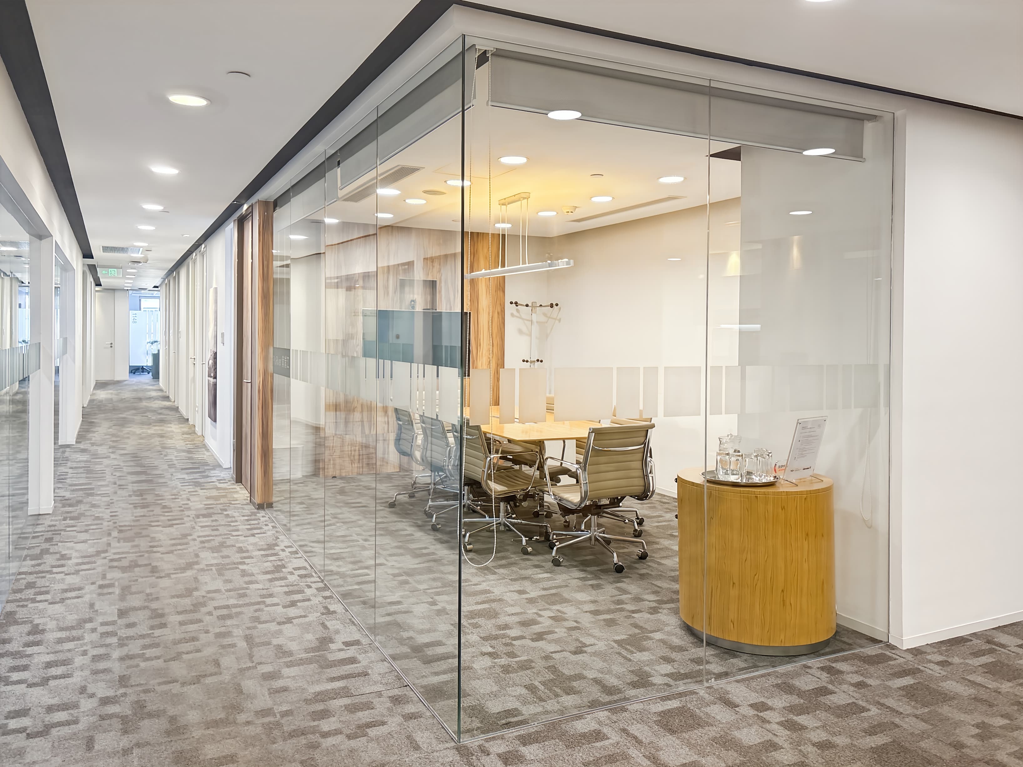 SHANGHAI, Carlton Building image 7