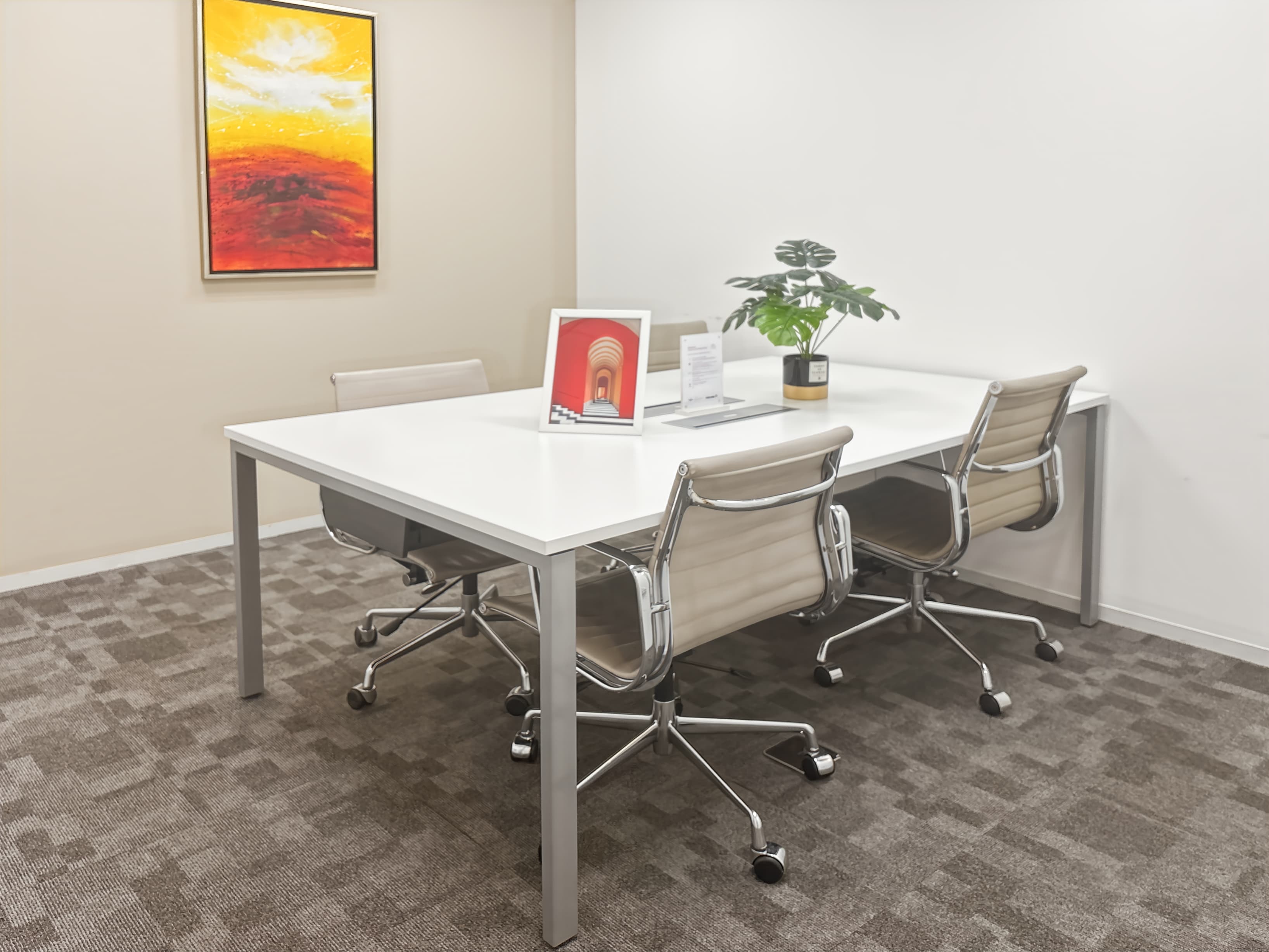 SHANGHAI, Carlton Building image 10