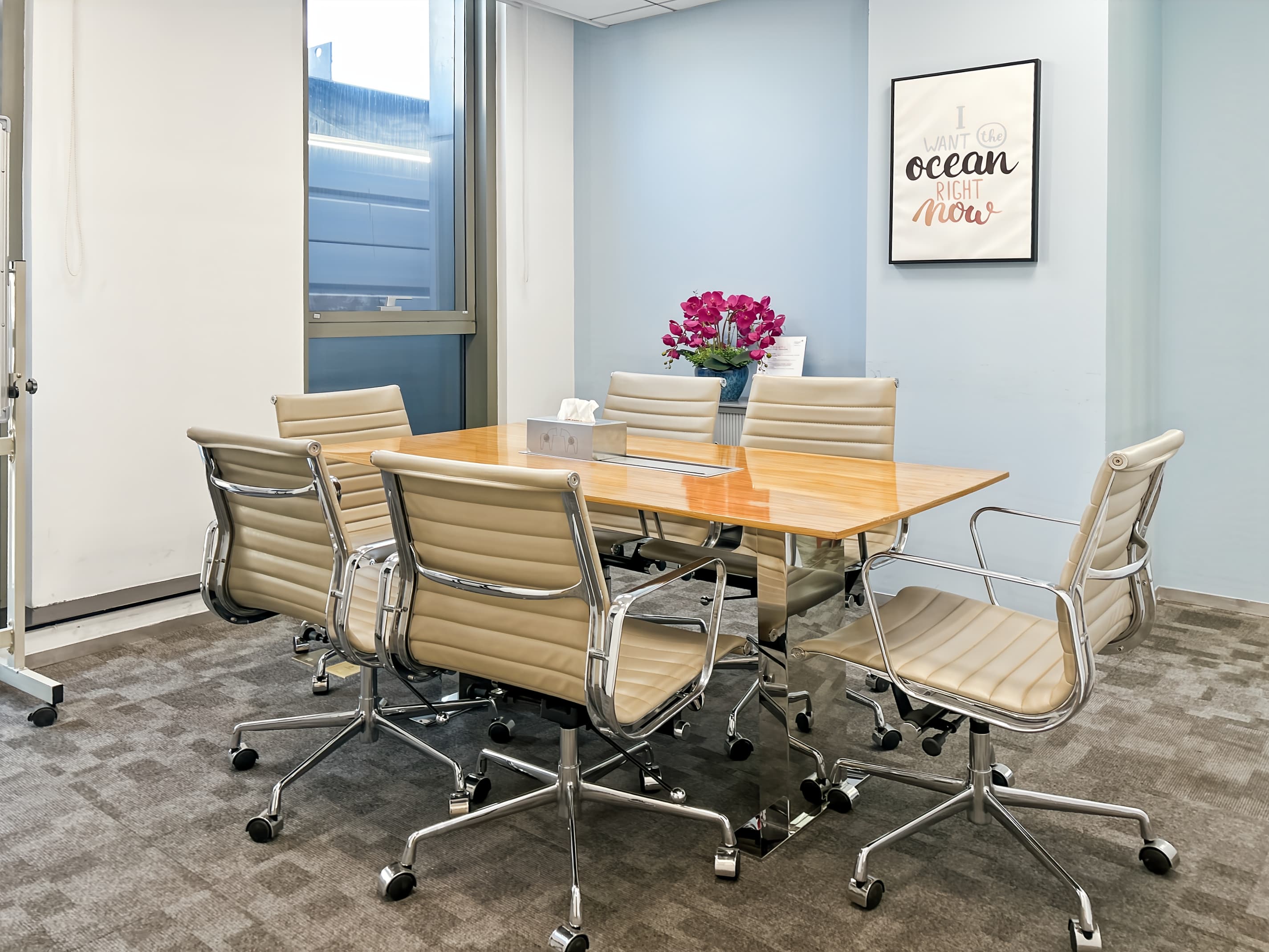 BEIJING, Landgent Bldg image 10