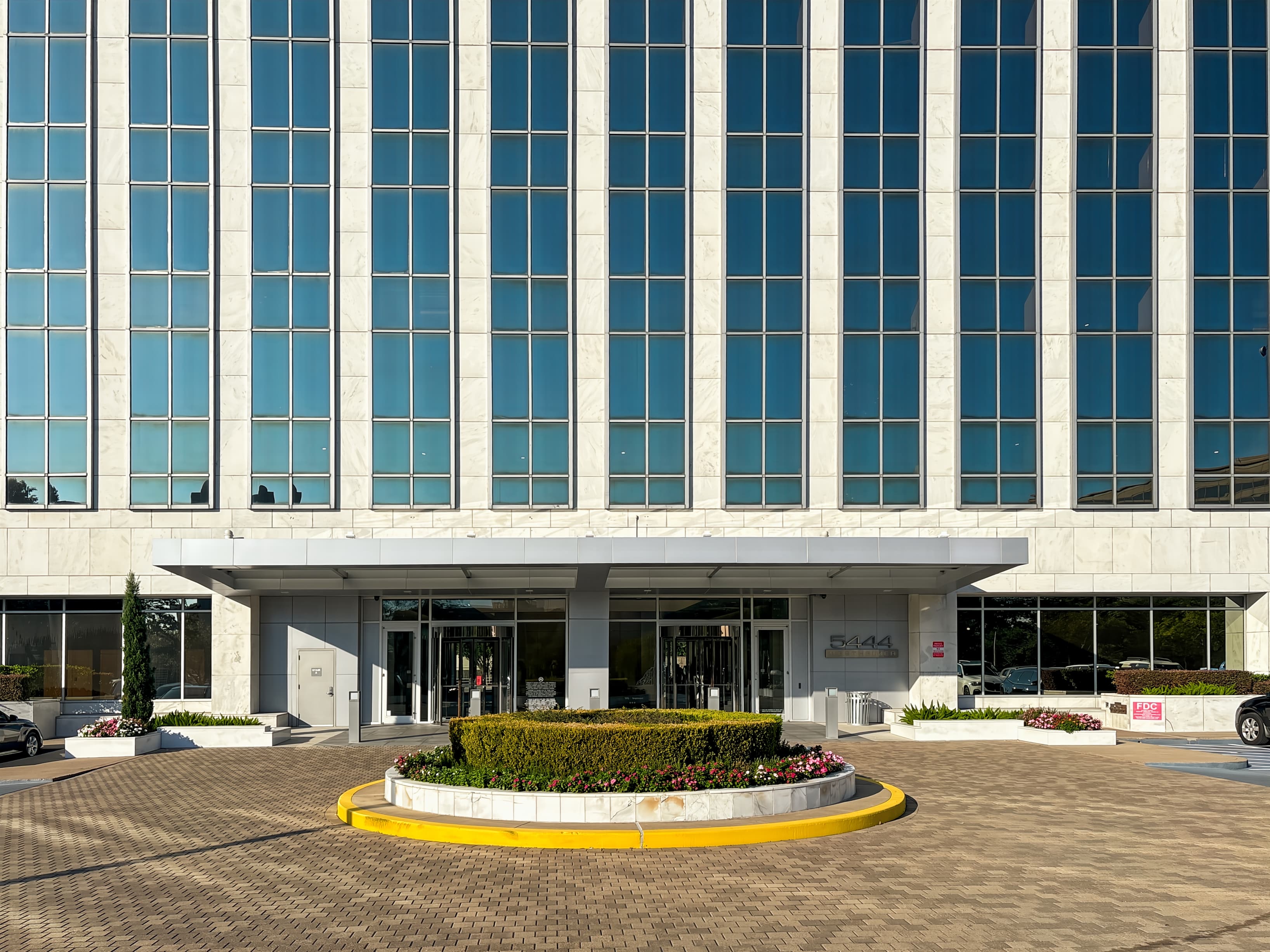 TX, Houston - 5444 Westheimer image 9