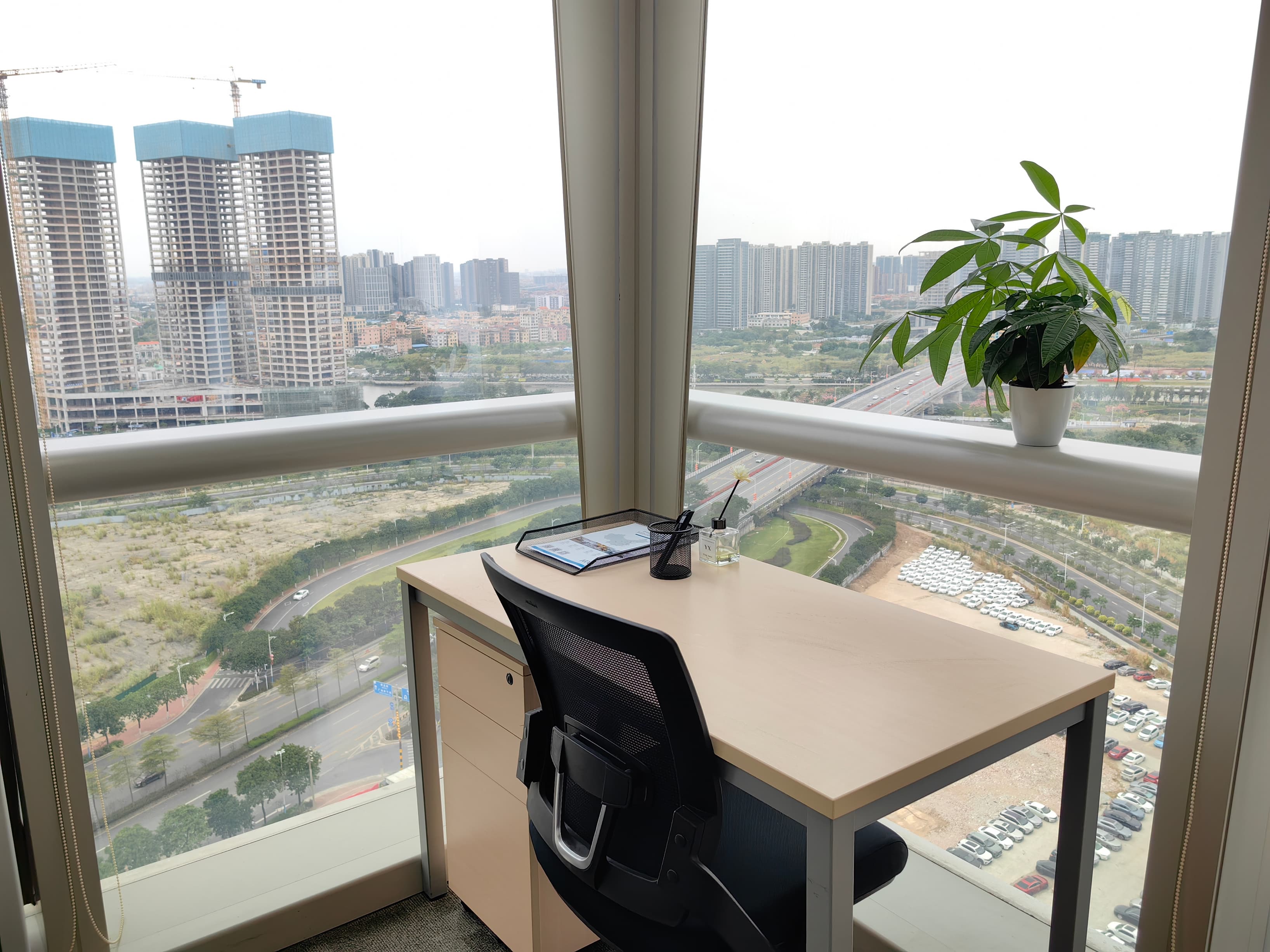 FOSHAN, Glory IFC image 6