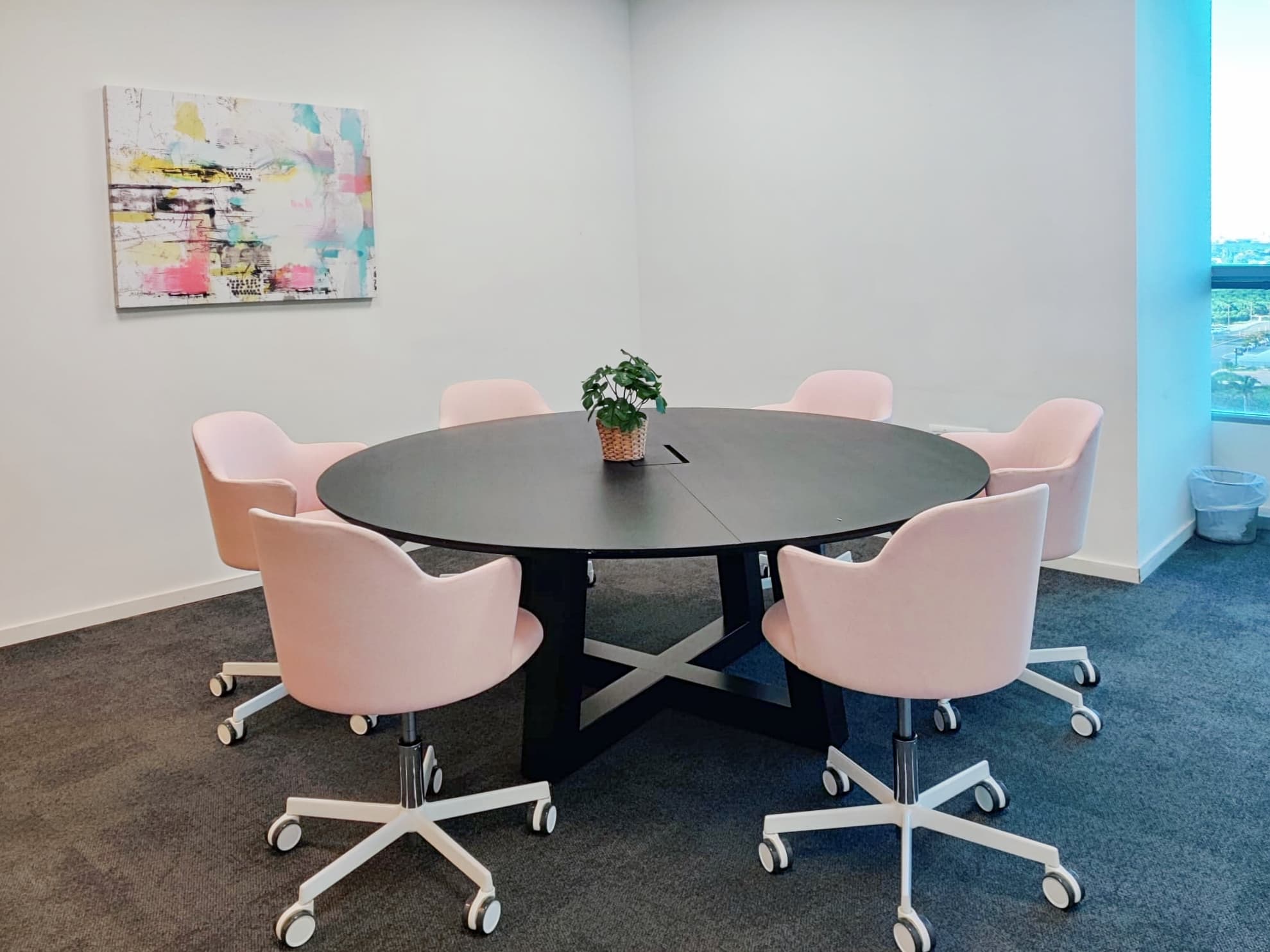 RA'ANANA, Business Park image 4