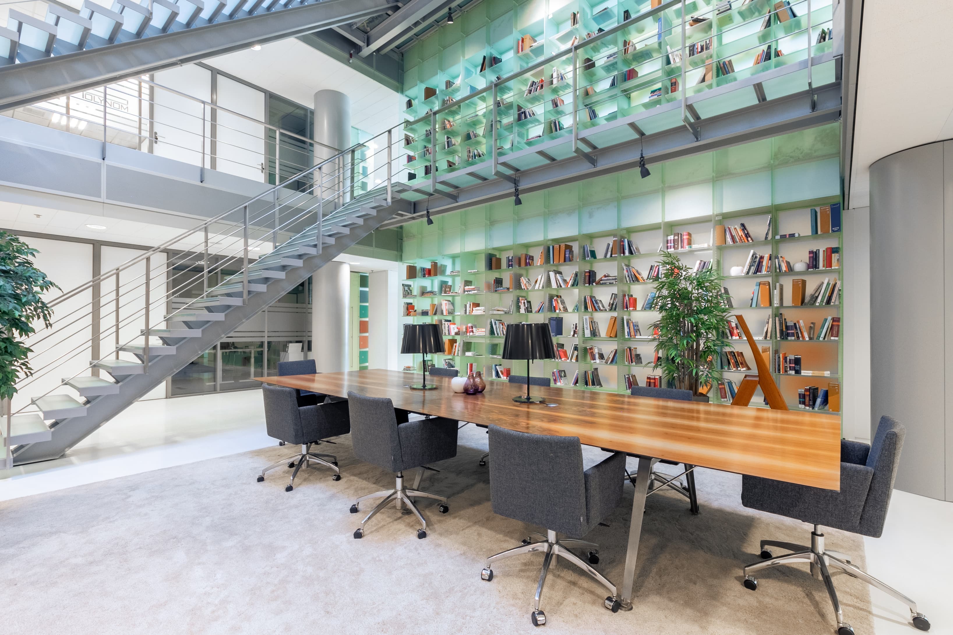 AMSTERDAM, Vinoly image 1 AMSTERDAM, Vinoly image 1