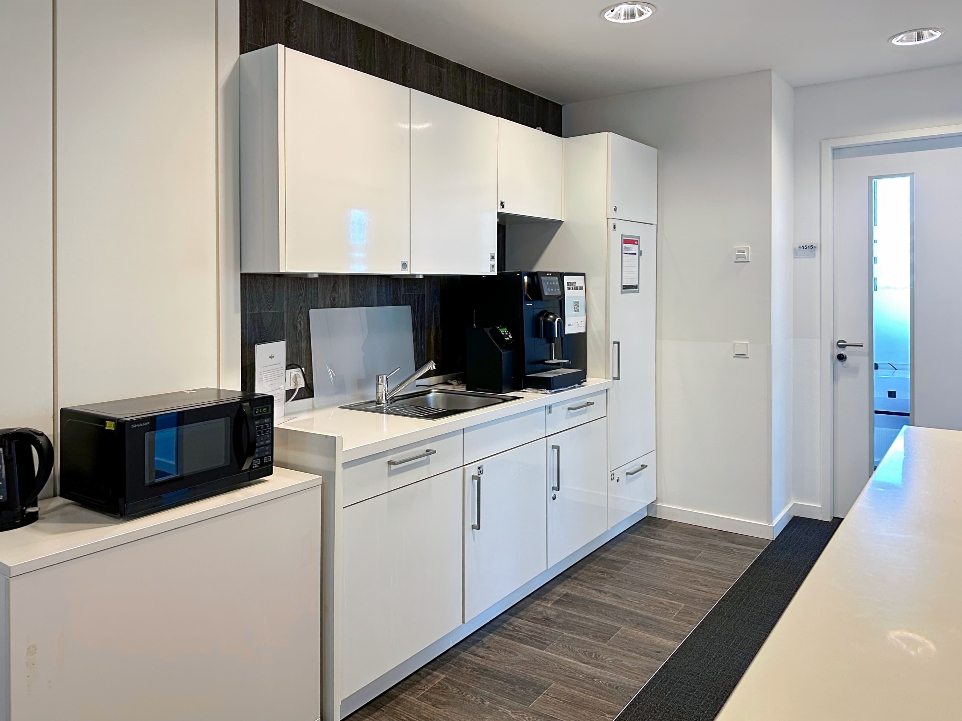 HAMBURG, Mundsburg Tower image 4