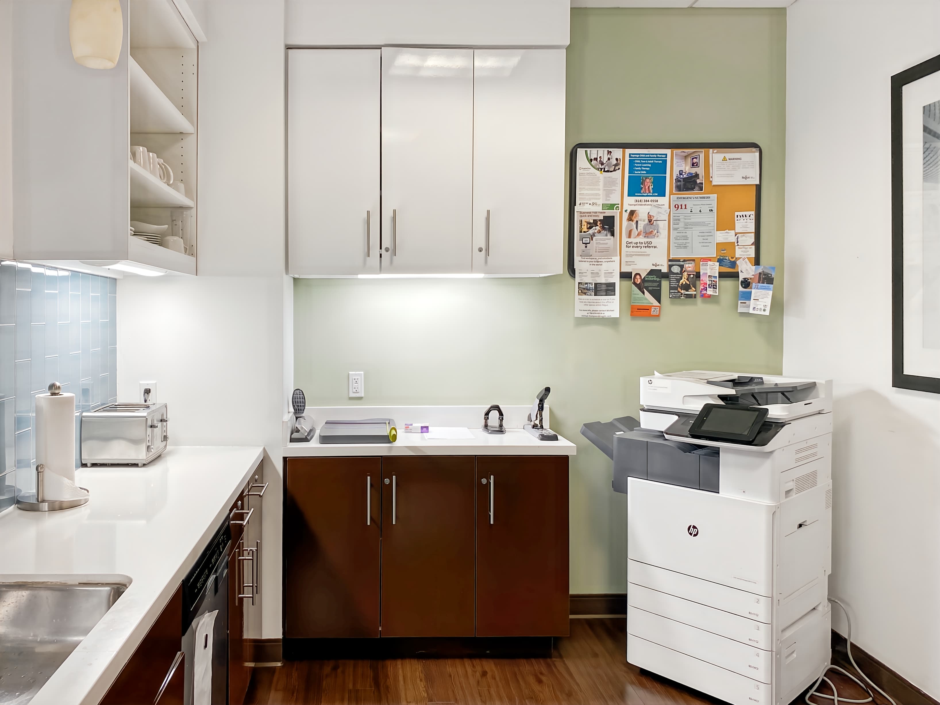 CA, Woodland Hills - Warner Center image 8 CA, Woodland Hills - Warner Center image 8