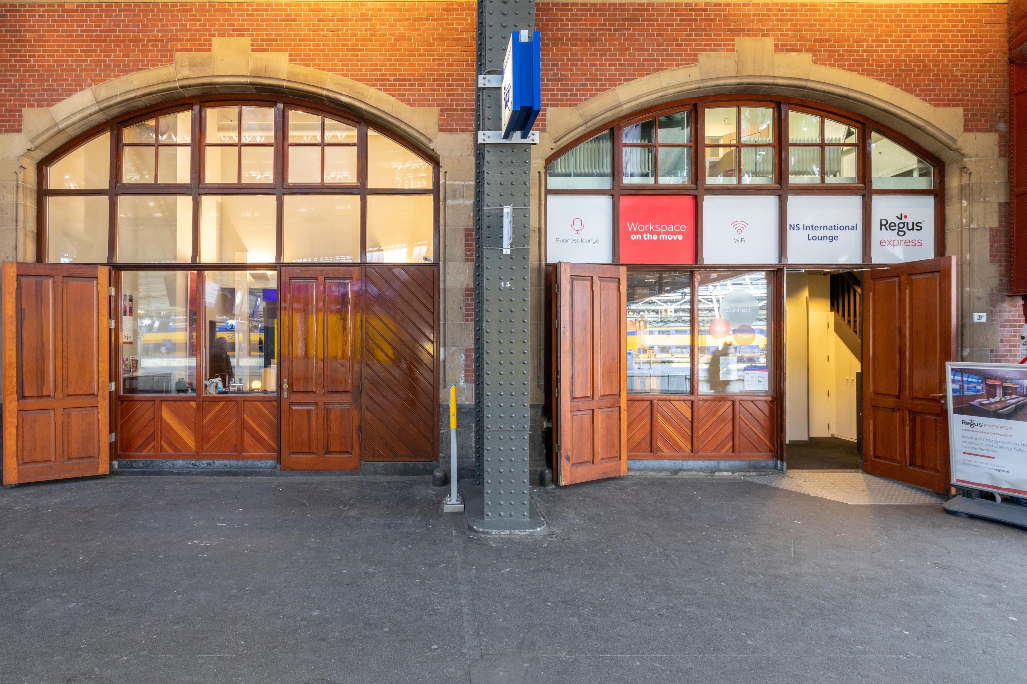 AMSTERDAM, Central NS International - Regus Express image 4
