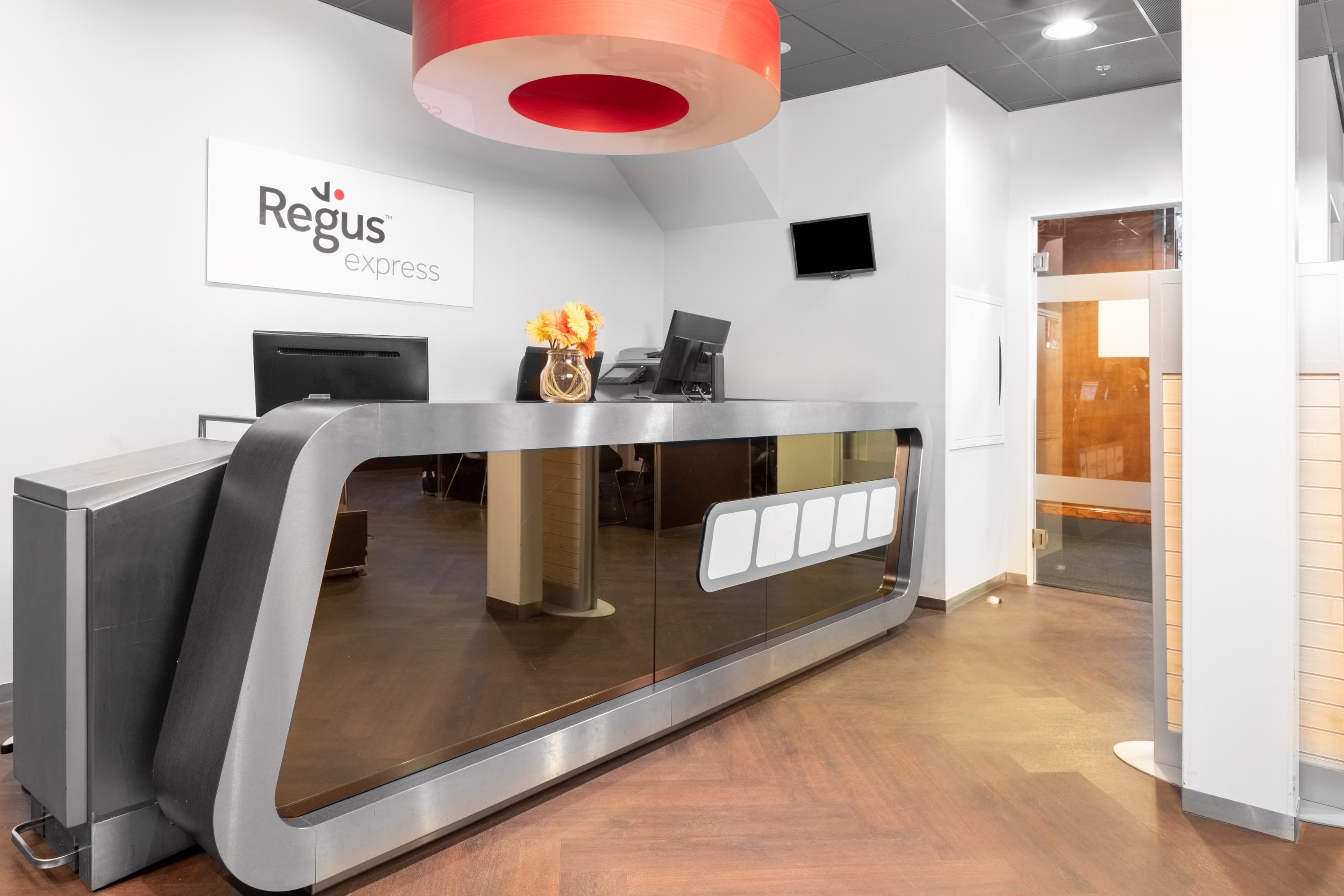 AMSTERDAM, Central NS International - Regus Express image 1