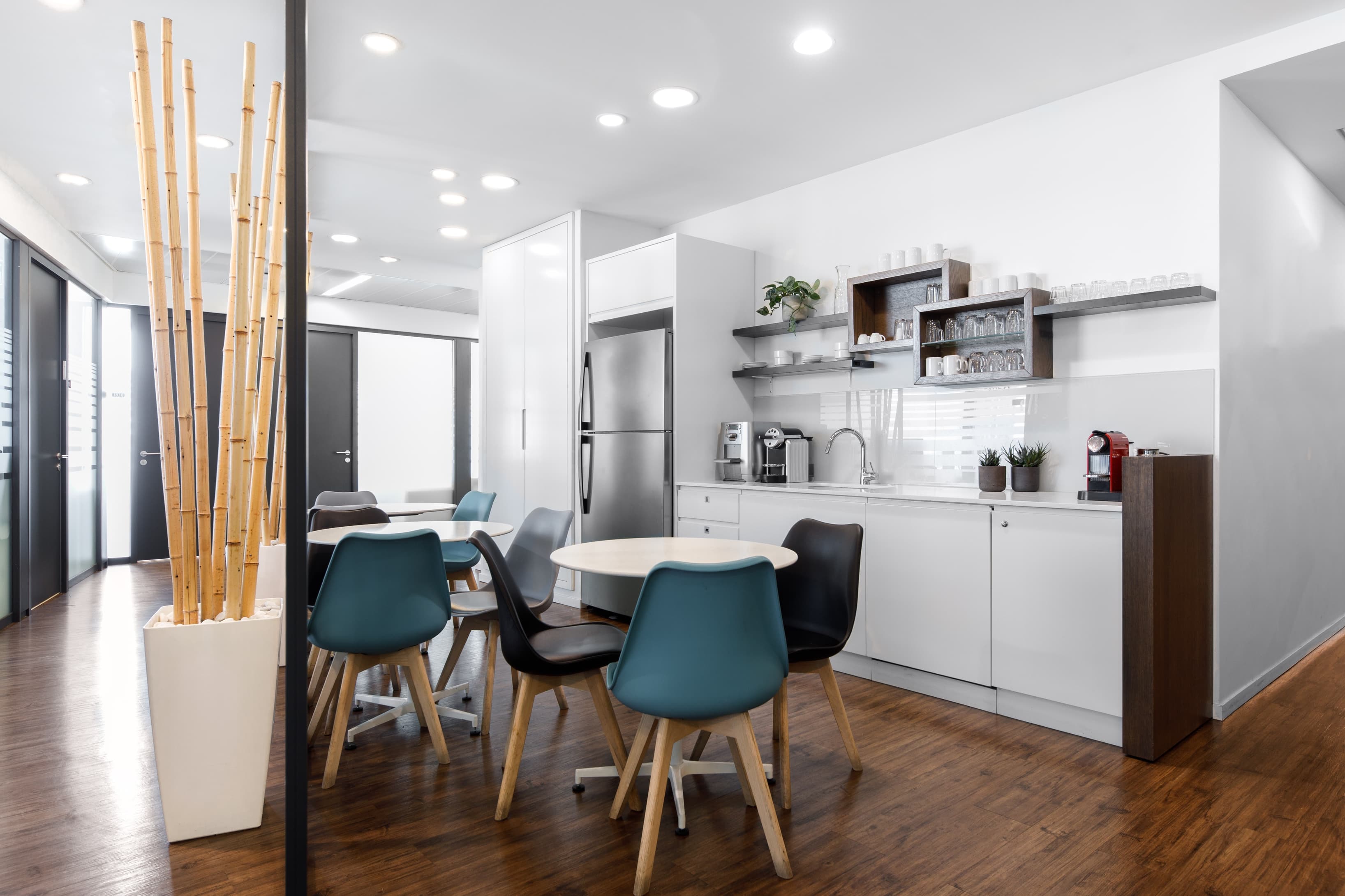 RAMAT GAN, Atrium Tower image 6