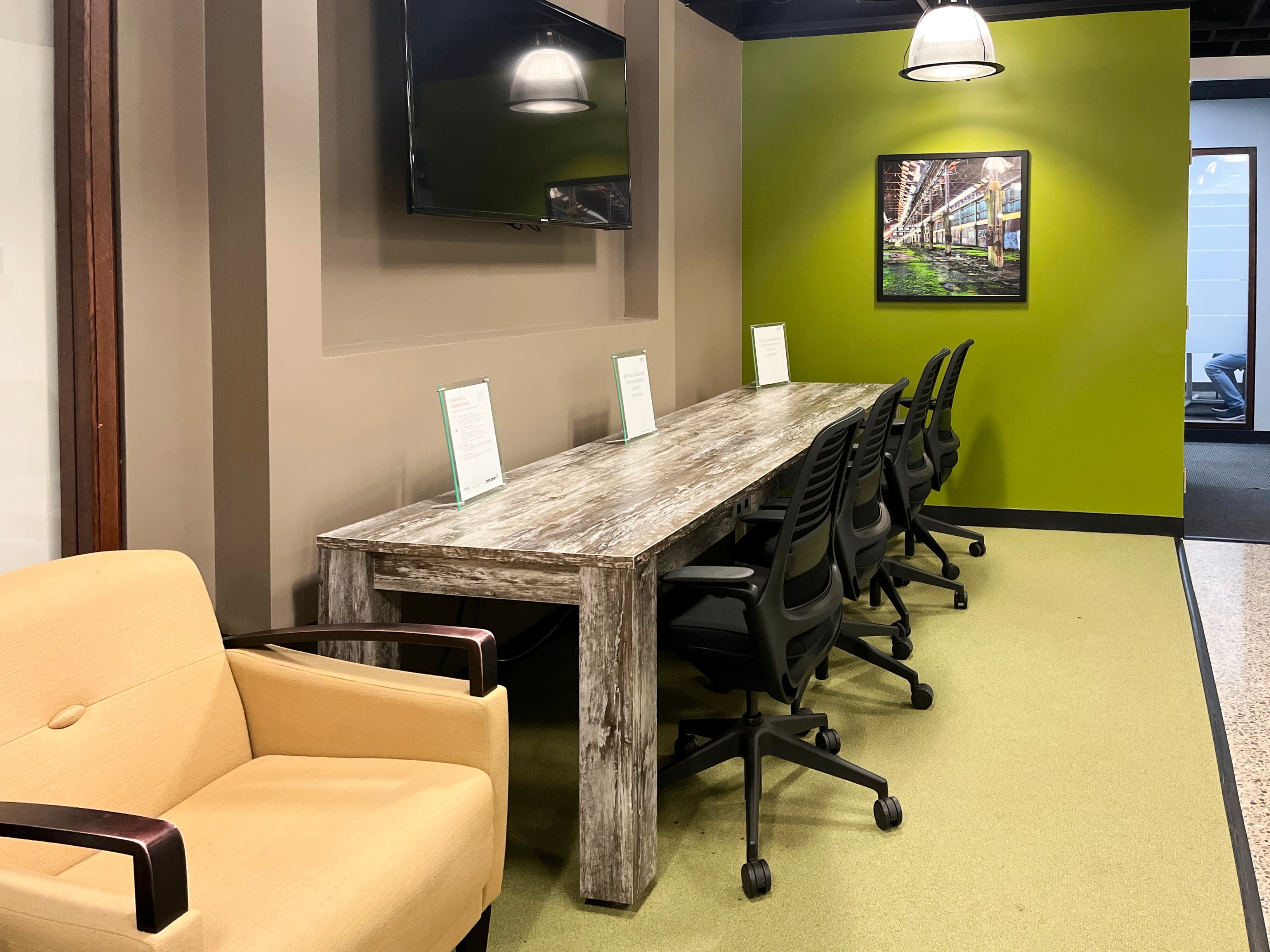 ON, Mississauga - Argentia Road image 4