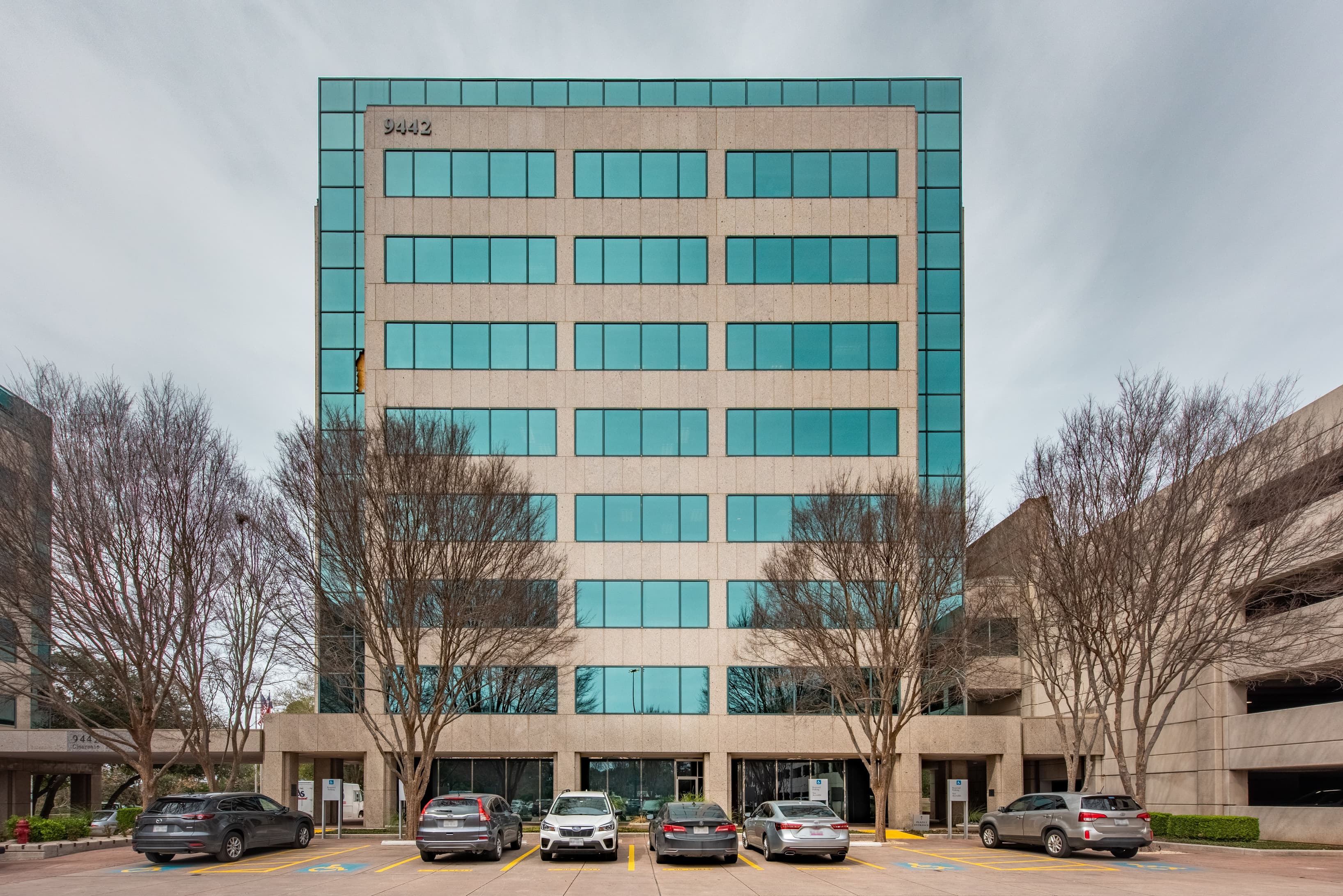 TX, Austin - Arboretum Plaza image 6