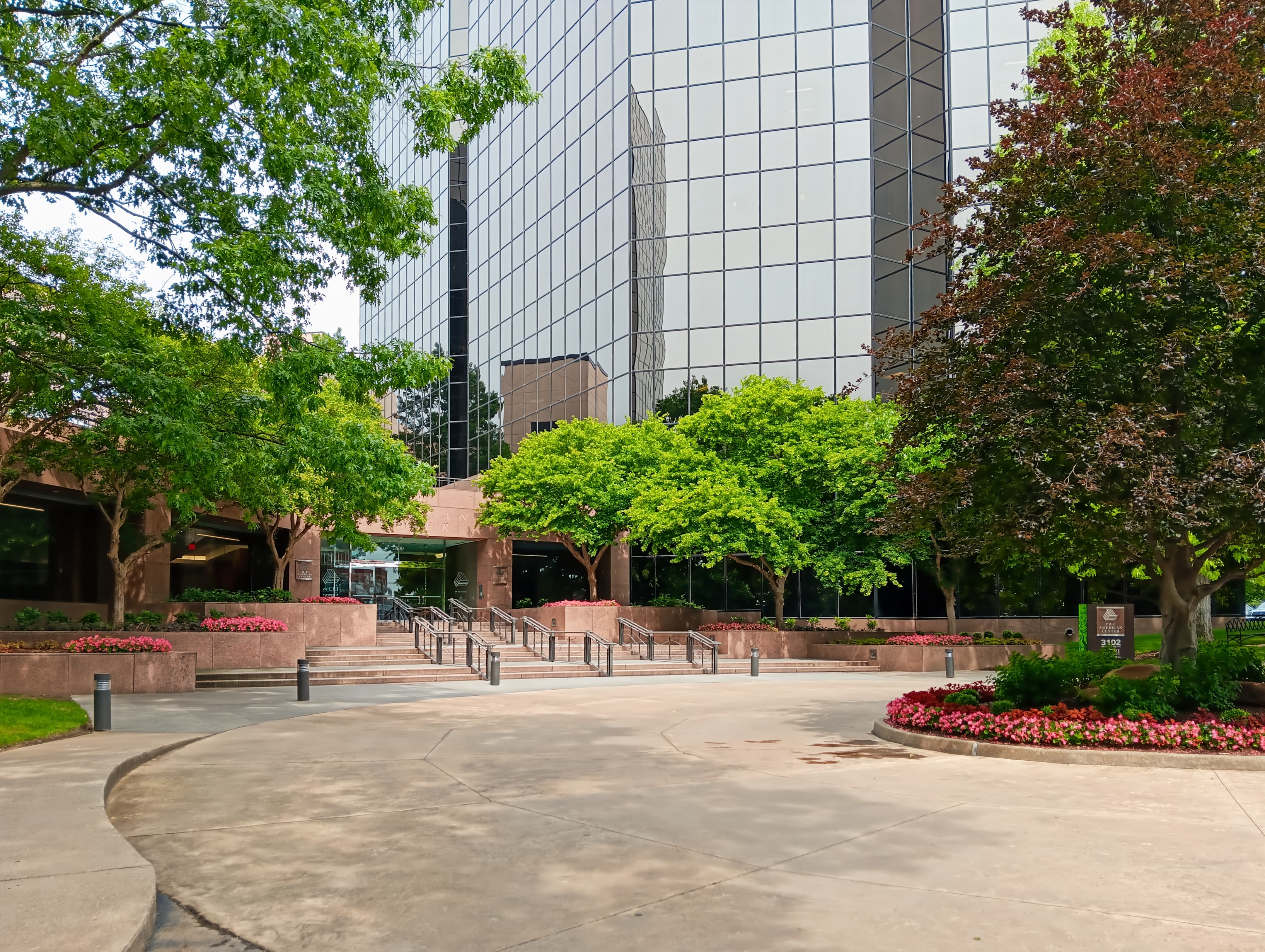 TN, Nashville - American Center image 2