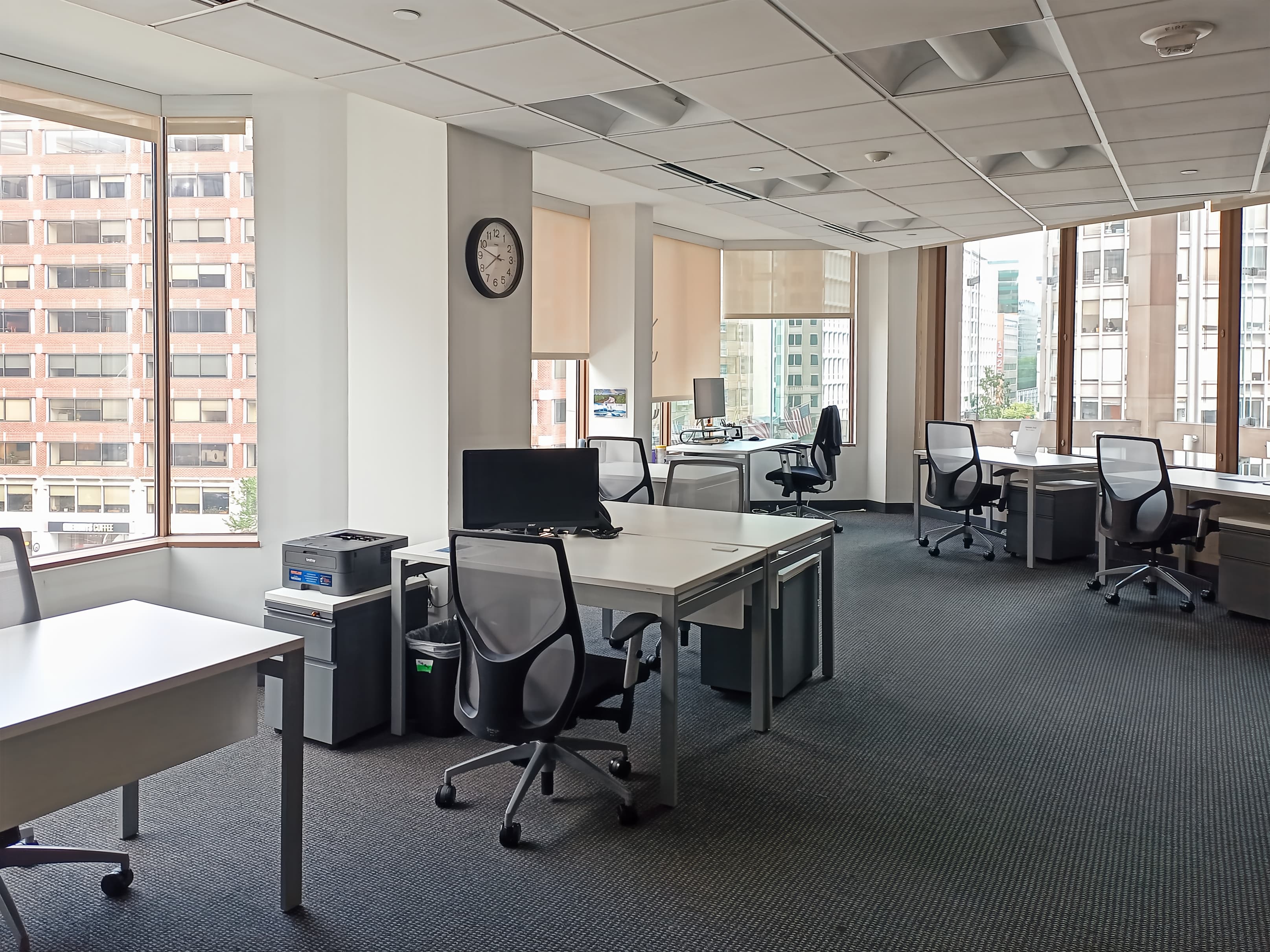 DC, Washington - Connecticut Avenue image 6