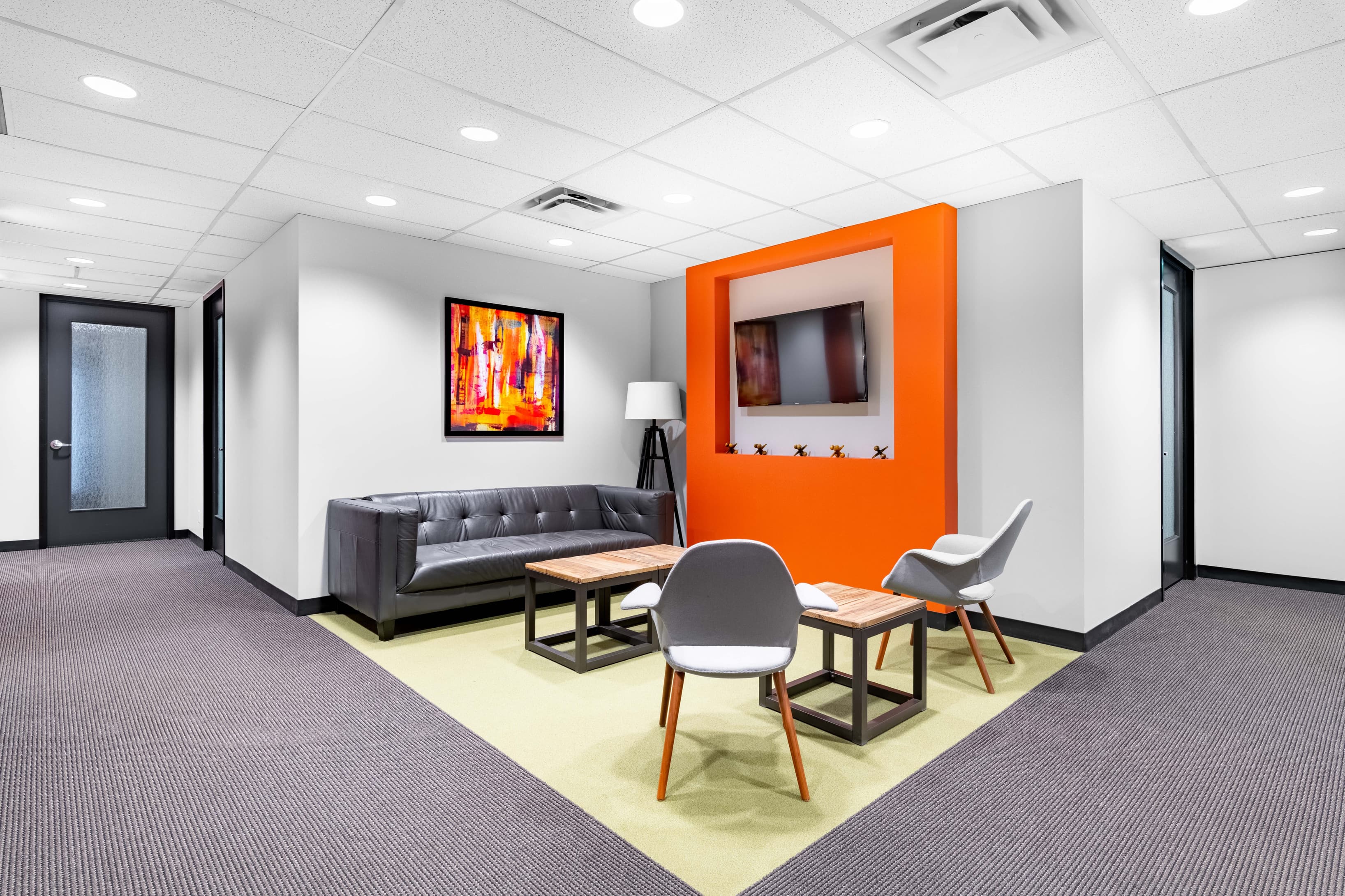 BC, Vancouver - Robson Square image 4