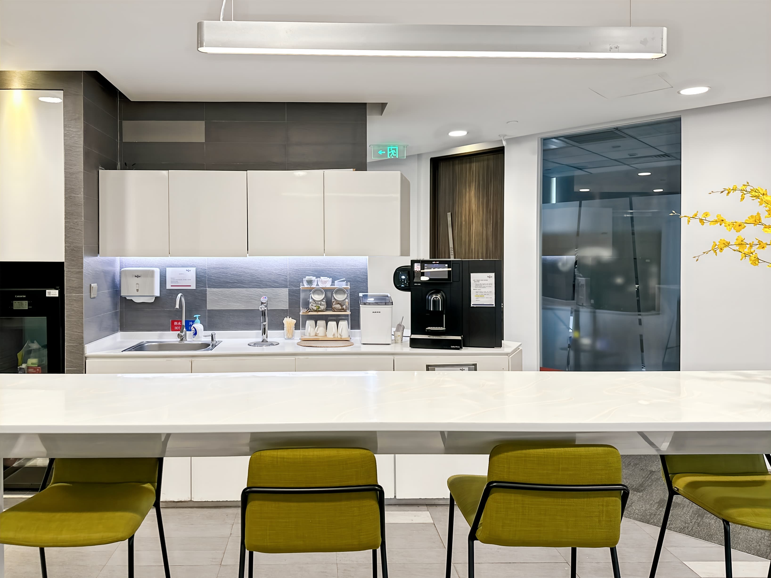 GUANGZHOU, Teem Tower 27/F image 1