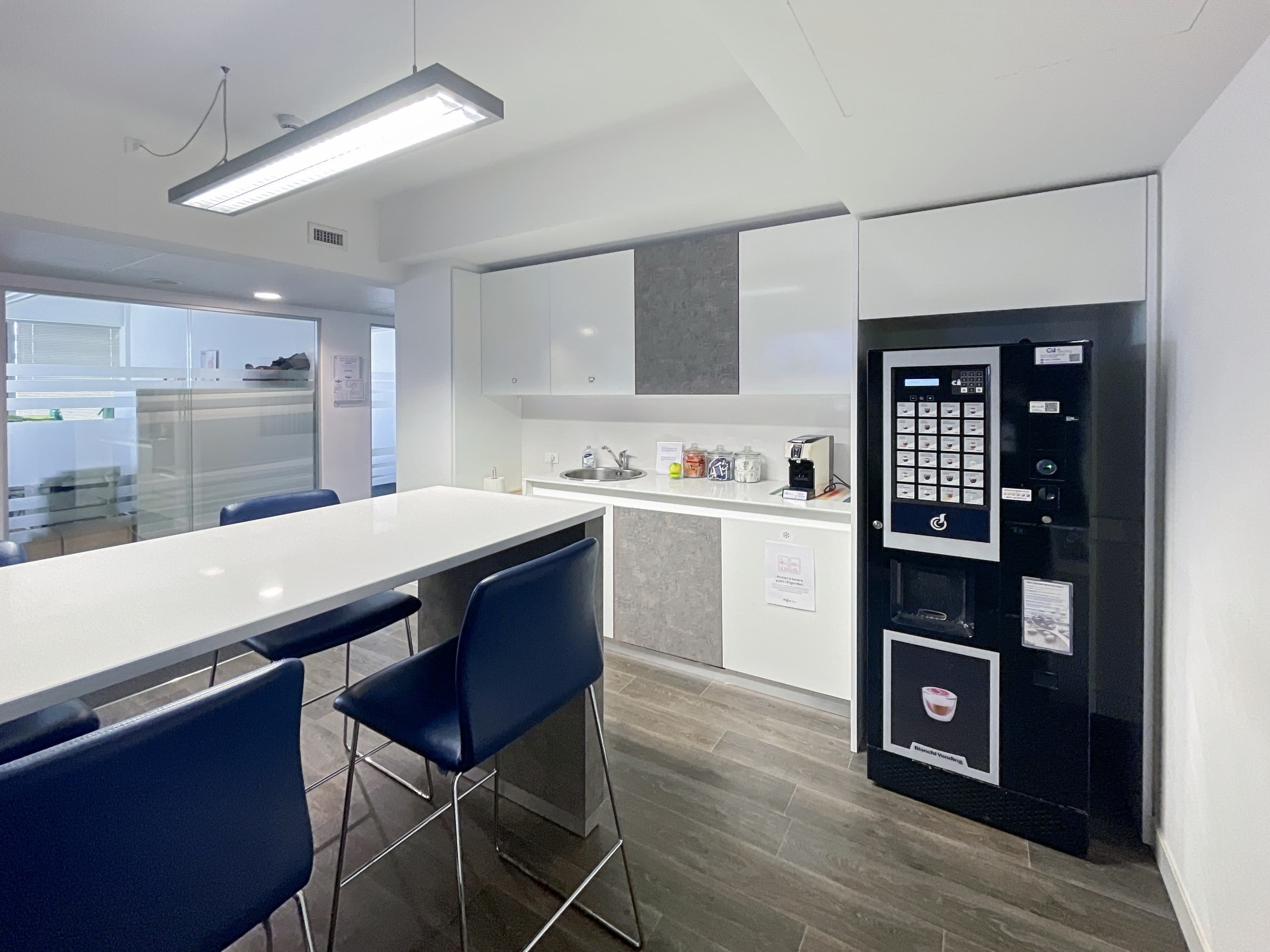 MILAN, Viale Monza image 5