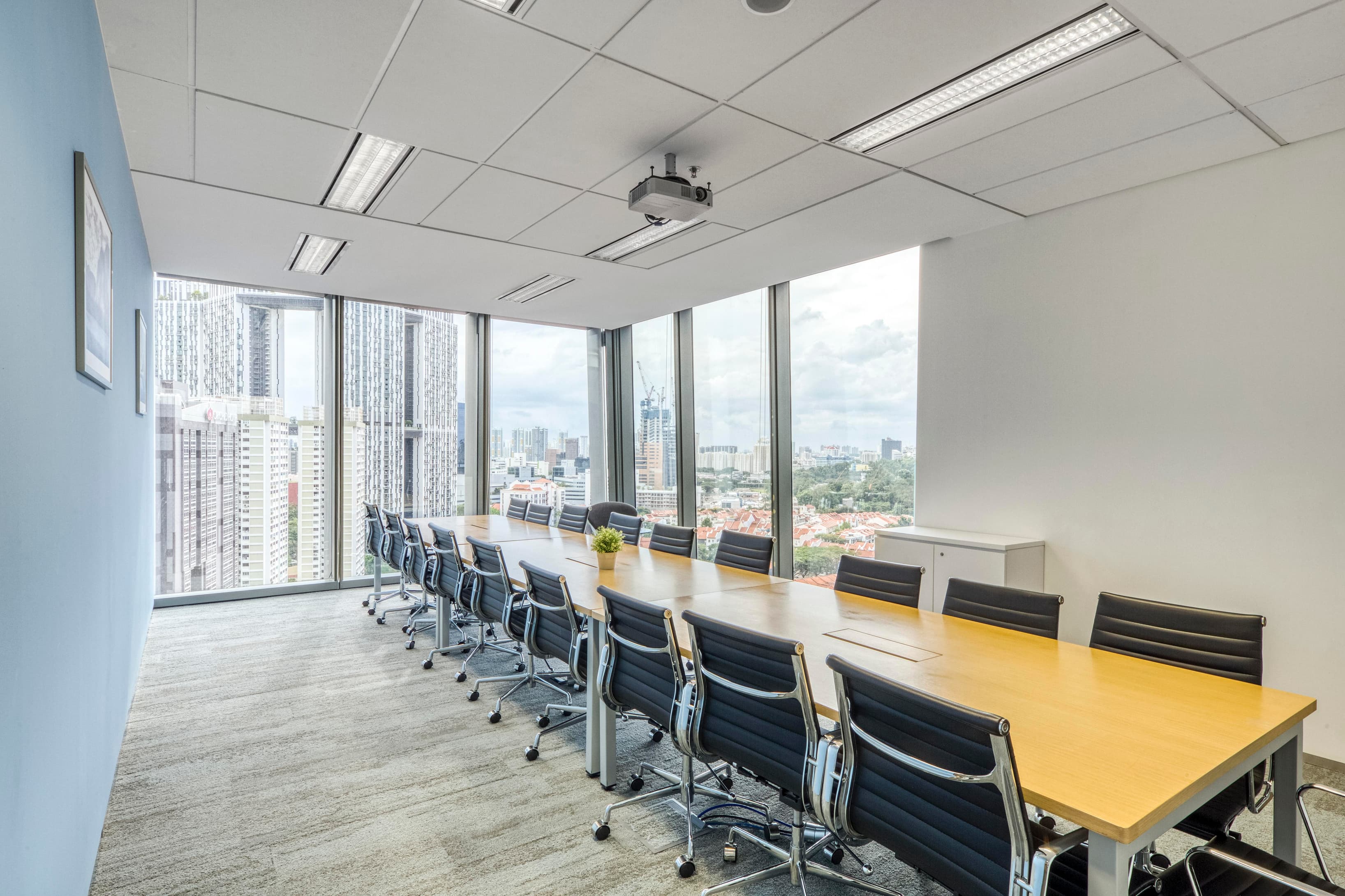 SINGAPORE, Guoco Tower image 1