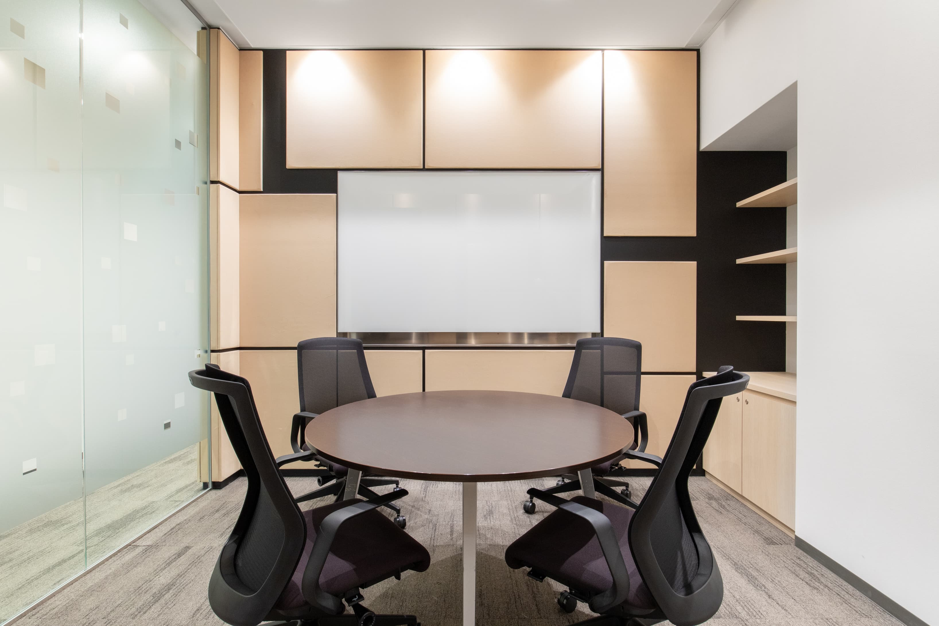 TOKYO, Marunouchi Tekko Building image 3 TOKYO, Marunouchi Tekko Building image 3