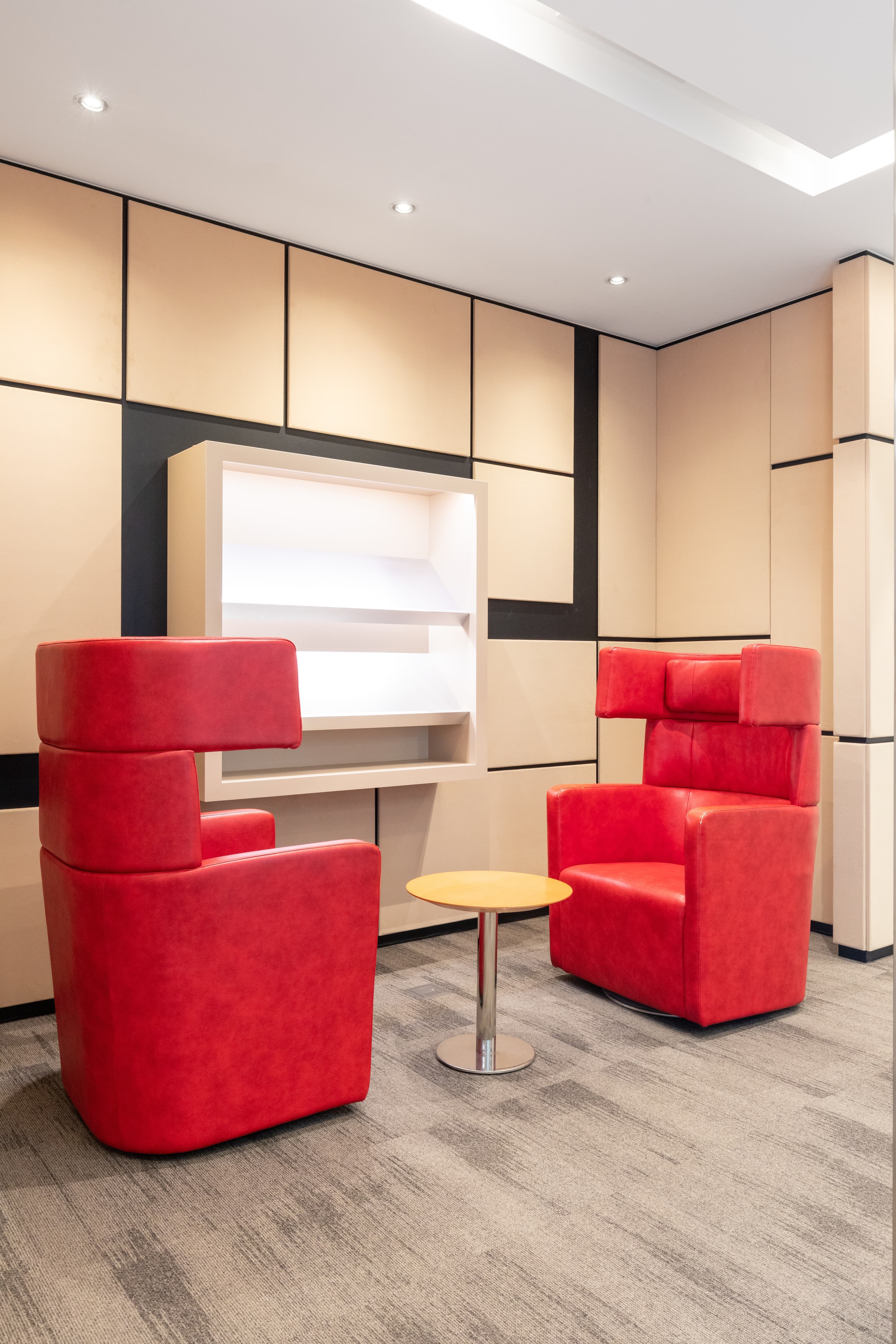 TOKYO, Marunouchi Tekko Building image 5 TOKYO, Marunouchi Tekko Building image 5