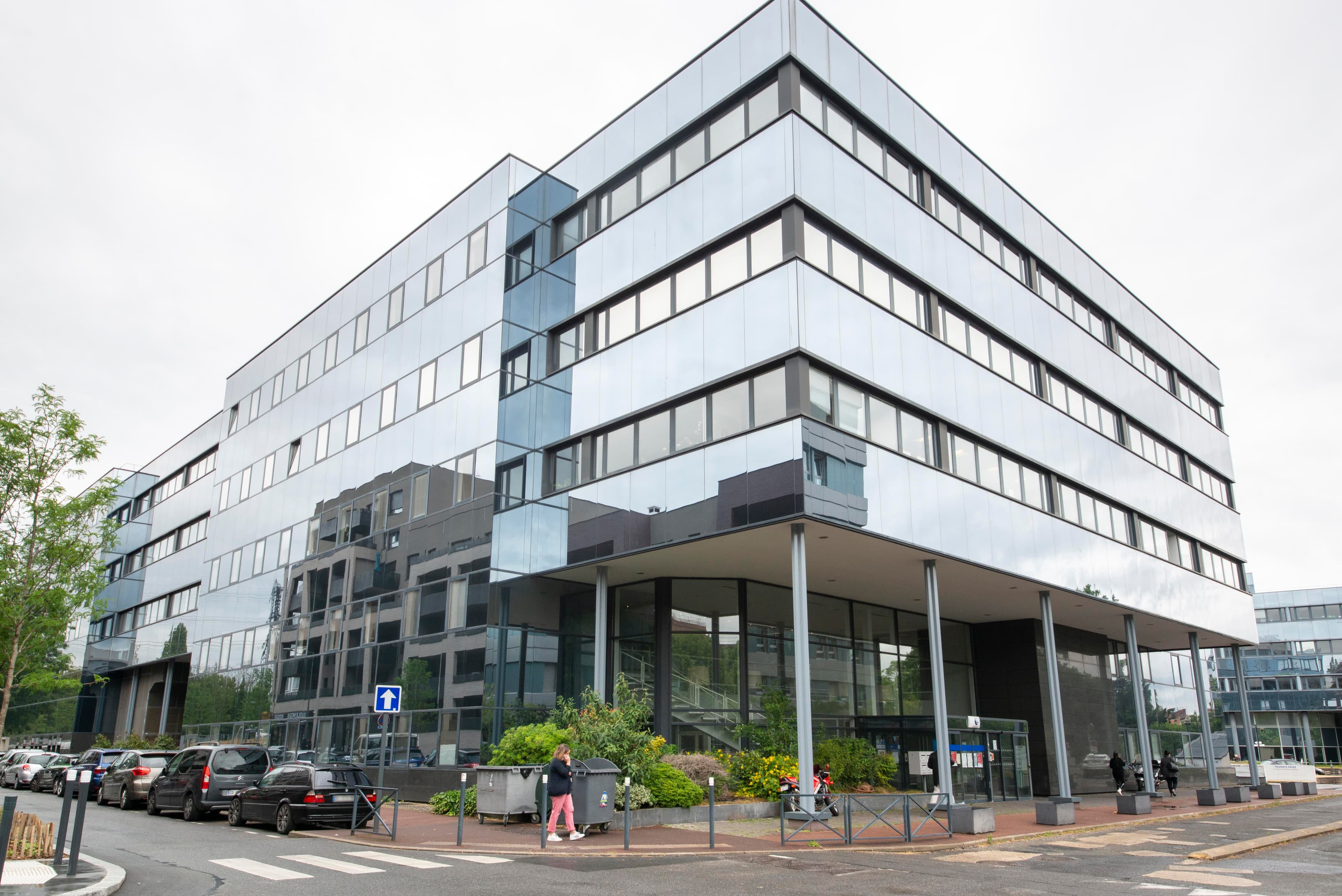 CERGY, Stop & Work Cergy image 7 CERGY, Stop & Work Cergy image 7