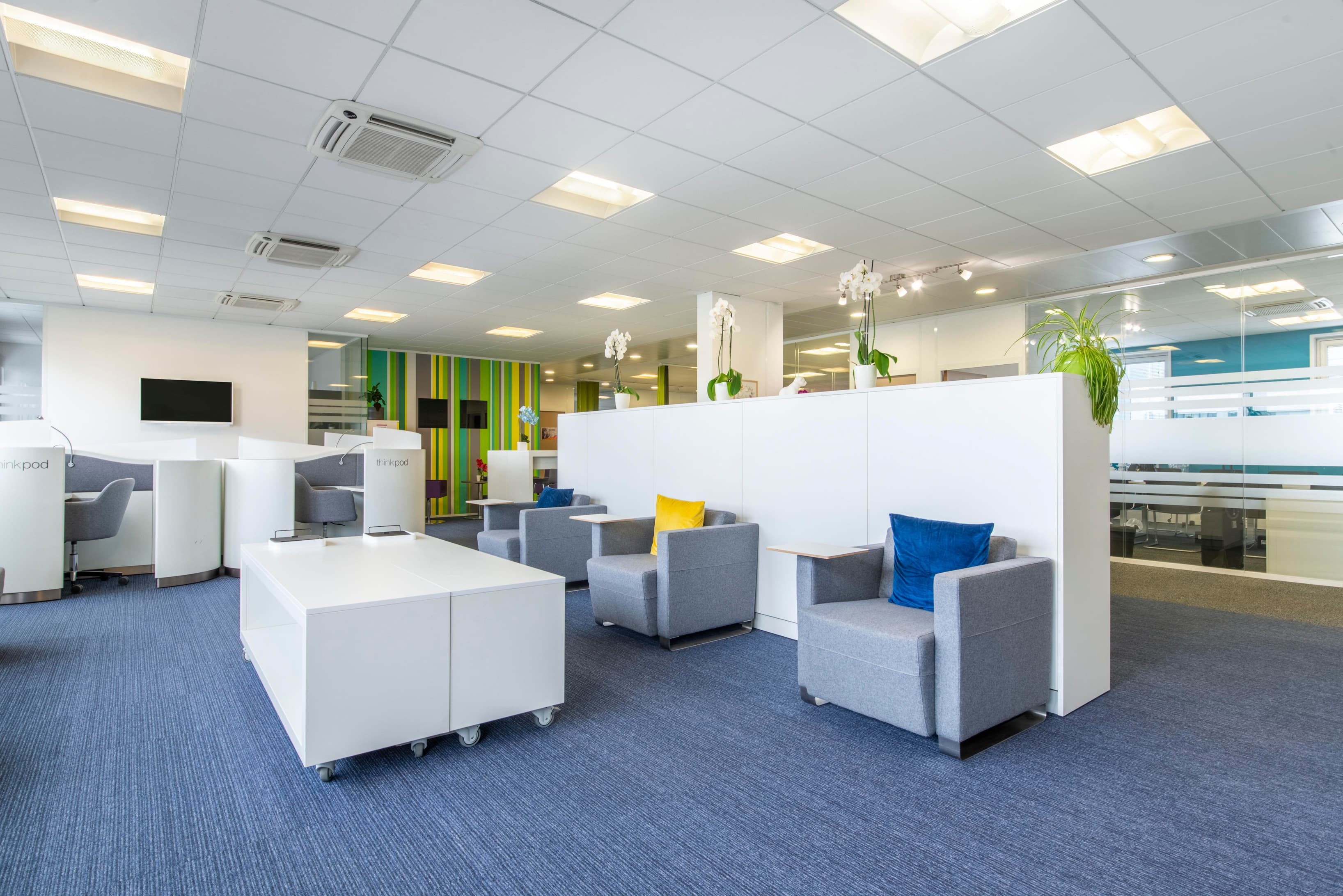 CERGY, Stop & Work Cergy image 4 CERGY, Stop & Work Cergy image 4