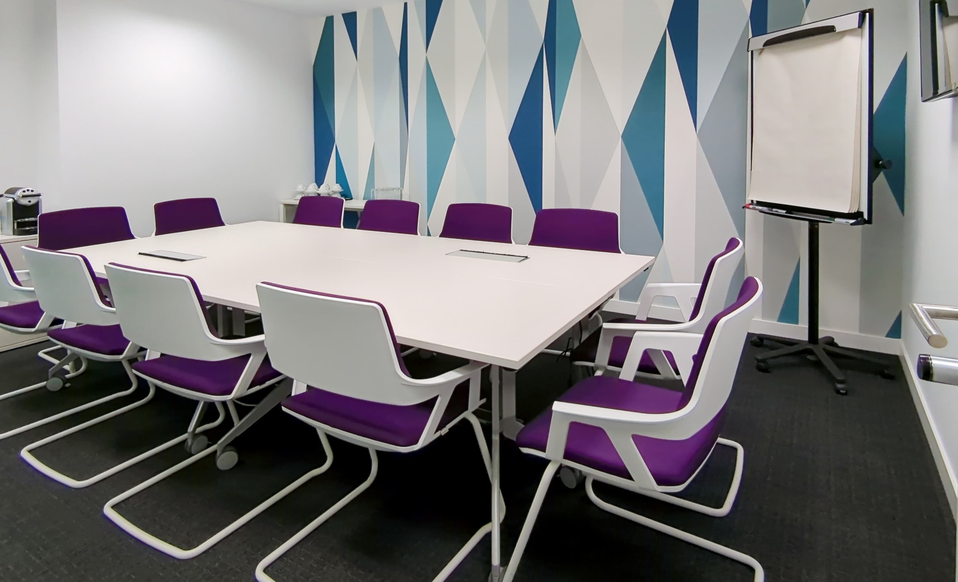 MADRID, Avenida America image 8 MADRID, Avenida America image 8