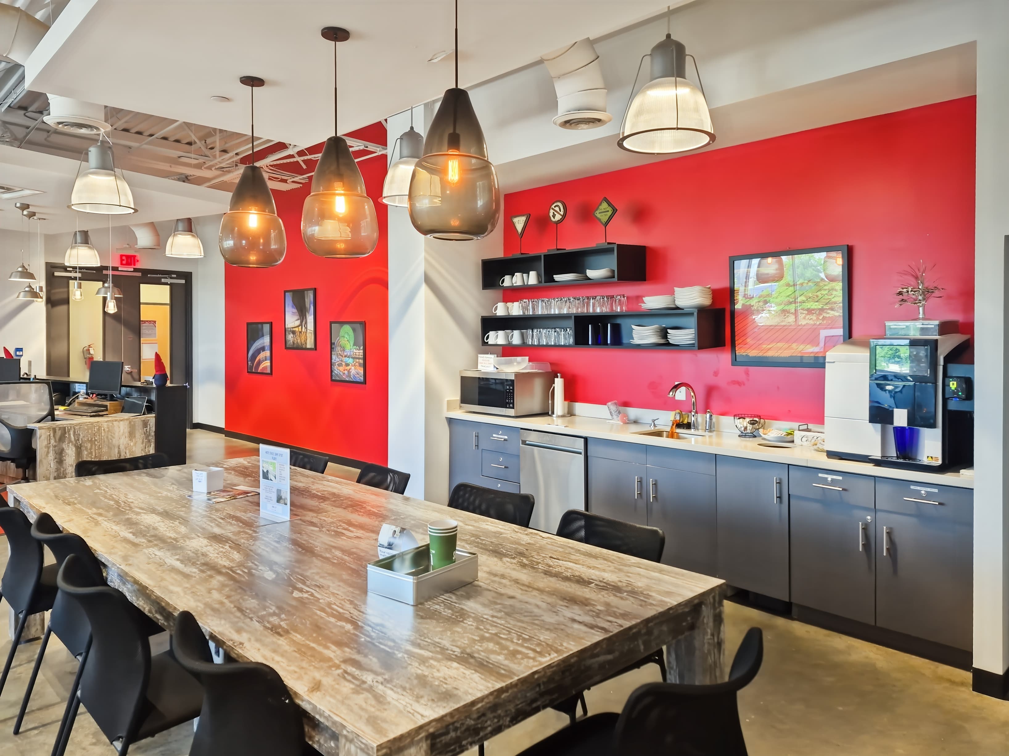 KY, Louisville - Brownsboro Crossing image 3 KY, Louisville - Brownsboro Crossing image 3