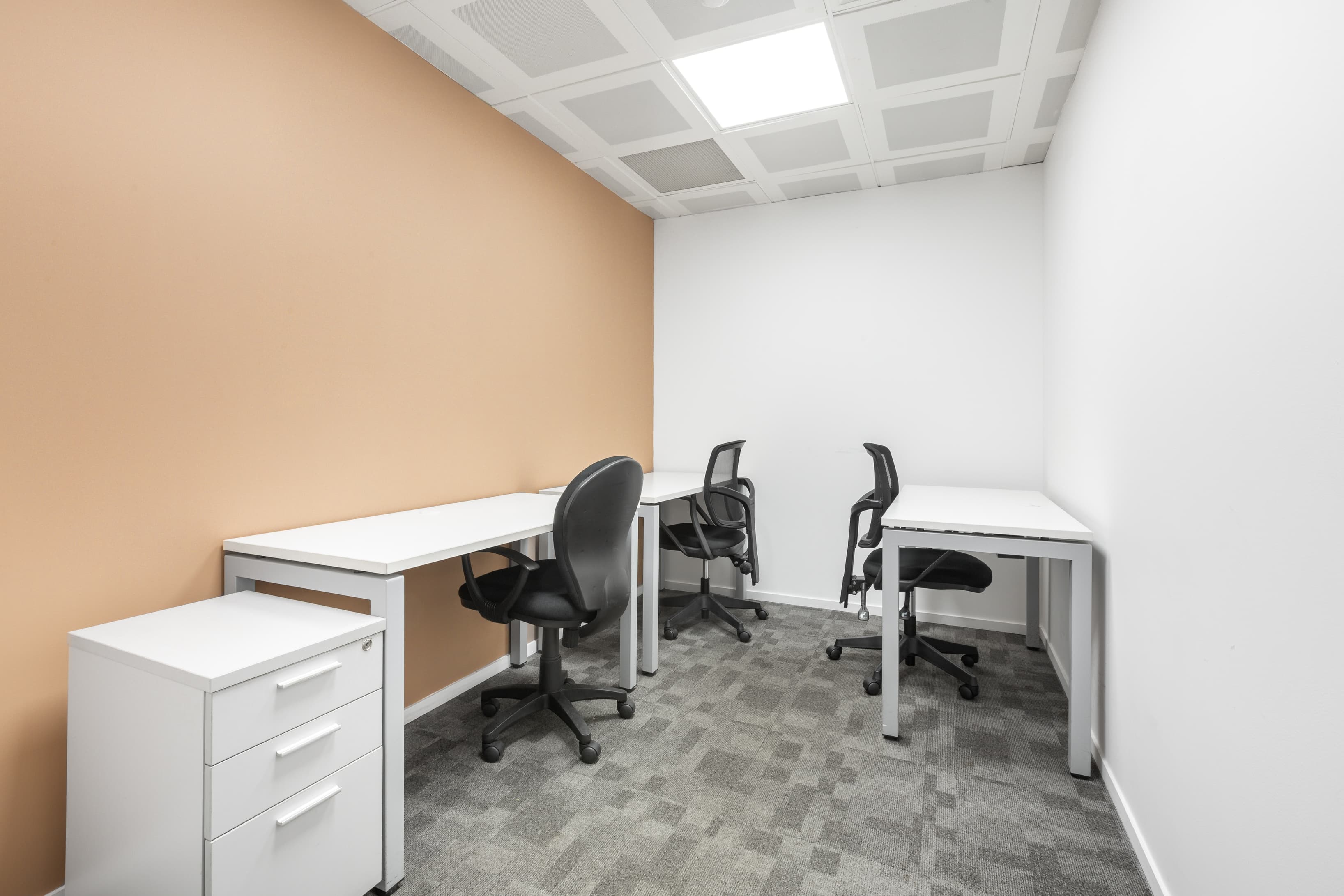 COLOMBO, Parkland- Park Street image 1