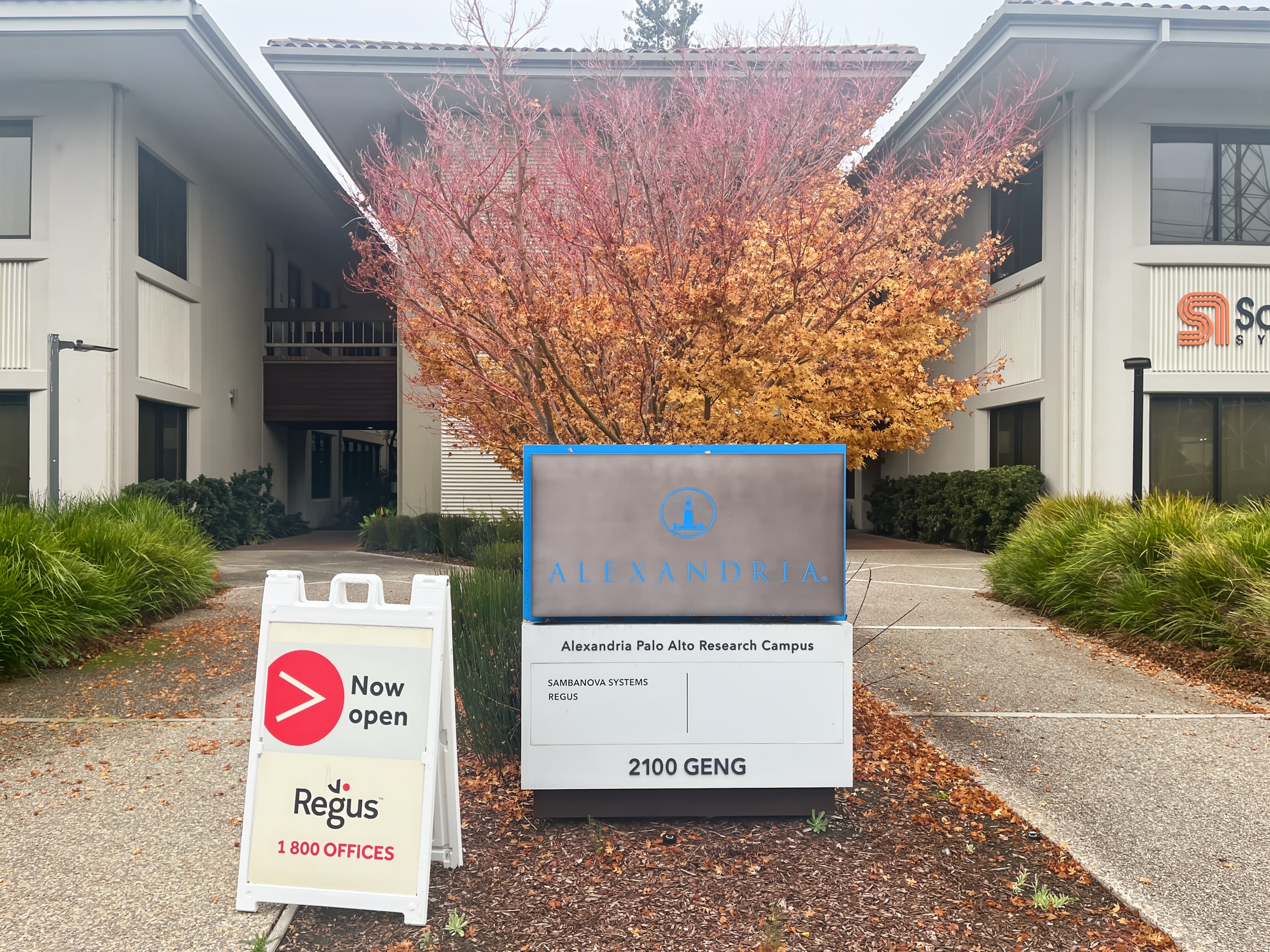 CA, Palo Alto - Embarcadero Place image 2