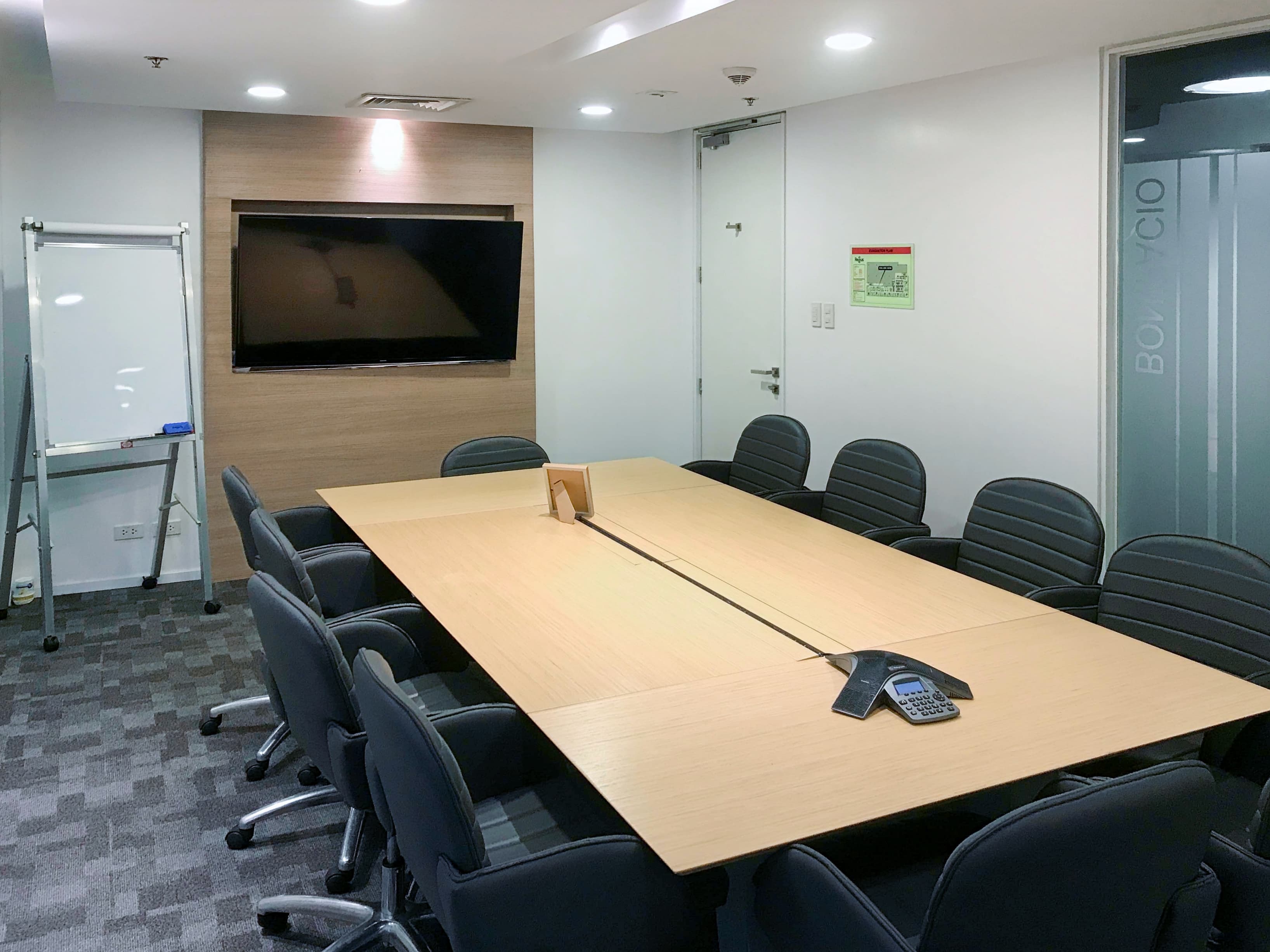 MANILA, Mckinley Town Center - Taguig City image 7 MANILA, Mckinley Town Center - Taguig City image 7