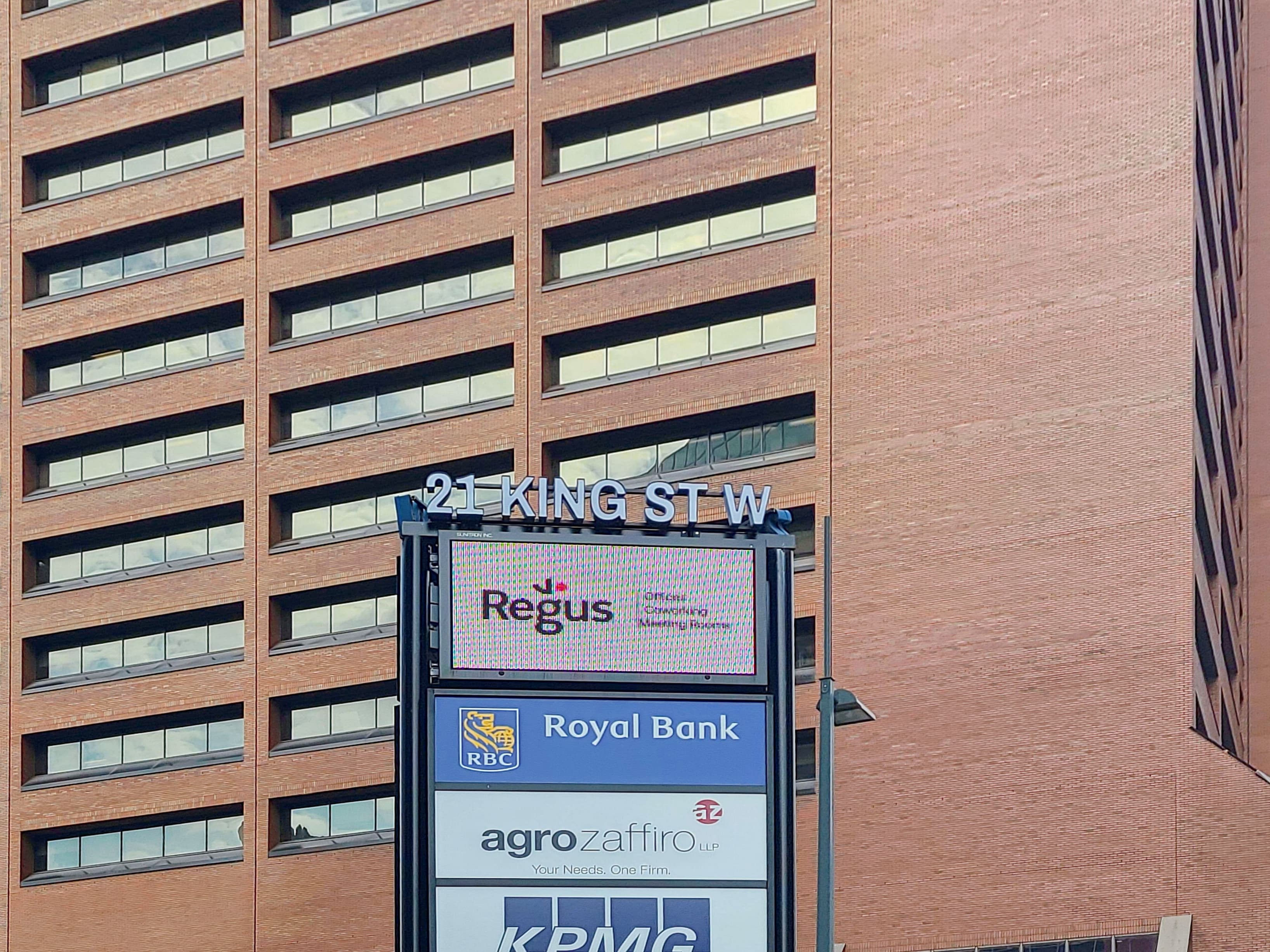 ON, Hamilton - King Street image 7