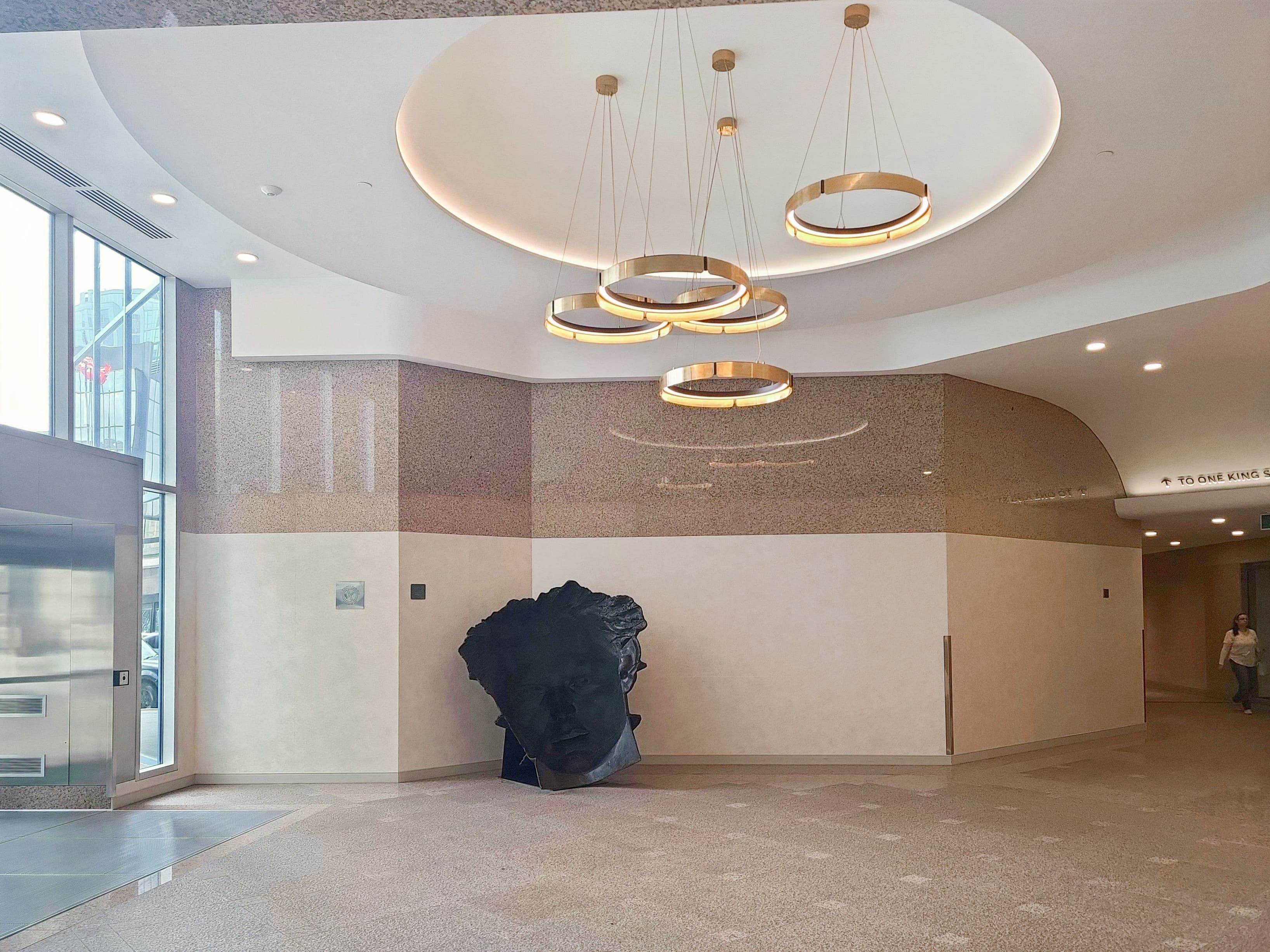 ON, Hamilton - King Street image 9