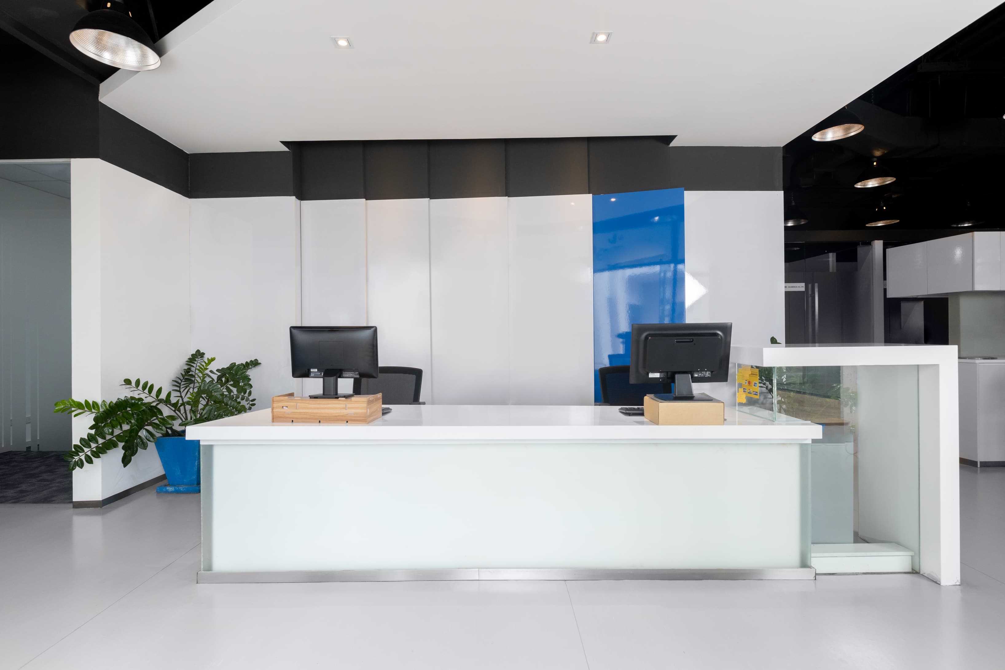 PHUKET, Royal Phuket Marina image 8