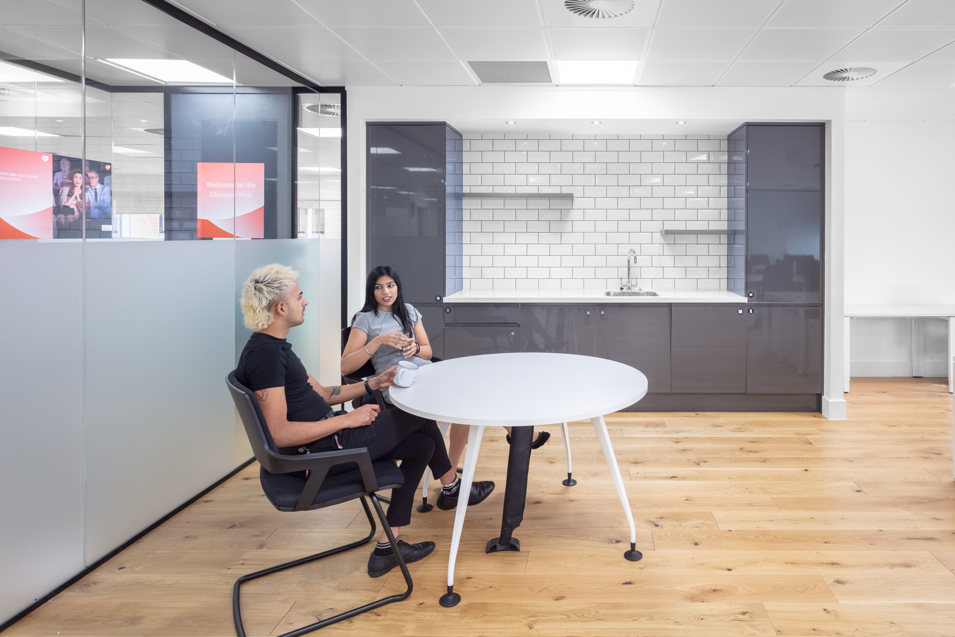 GLASGOW, Charing Cross image 3