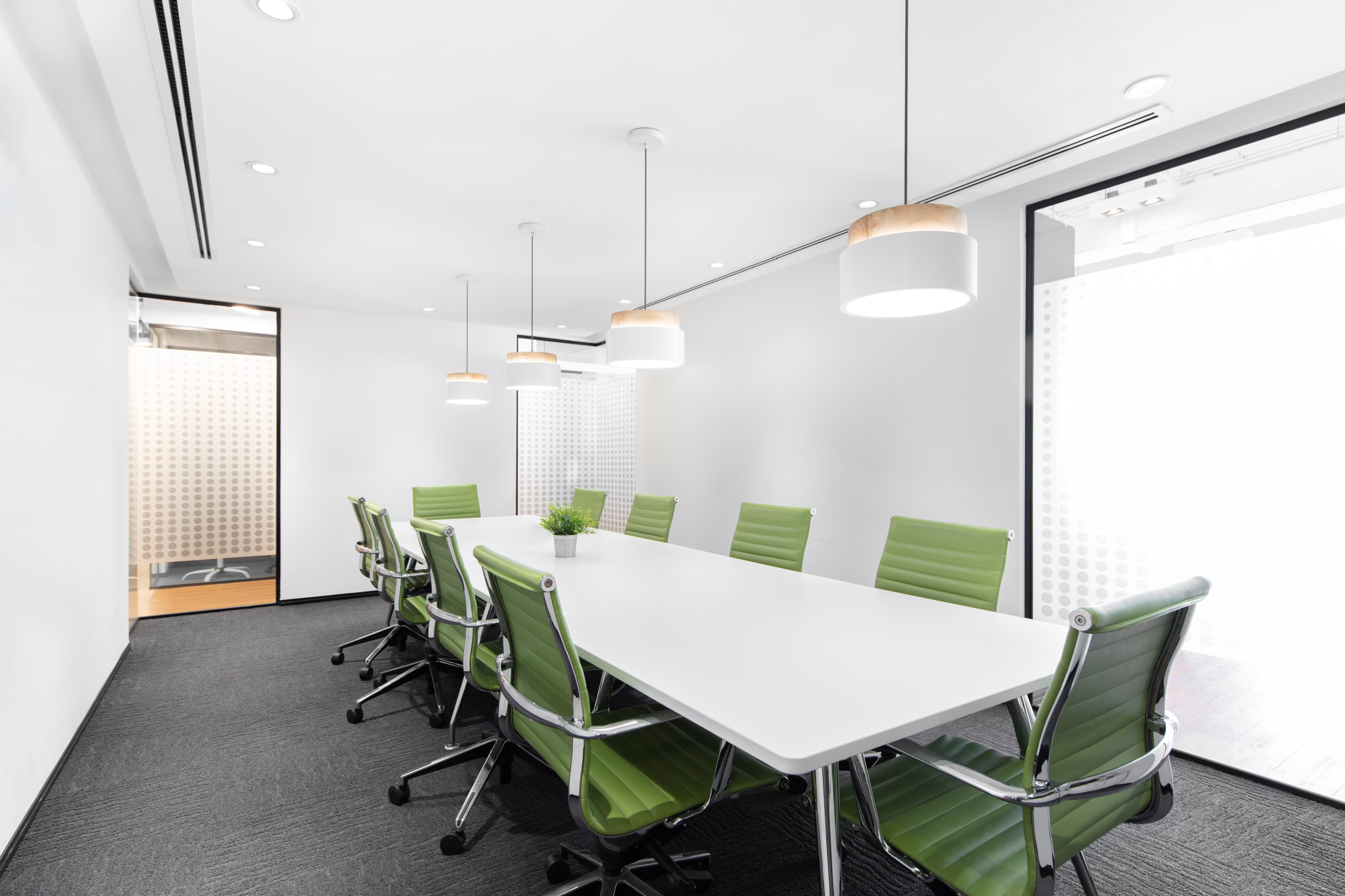 DOHA, The Pearl image 3