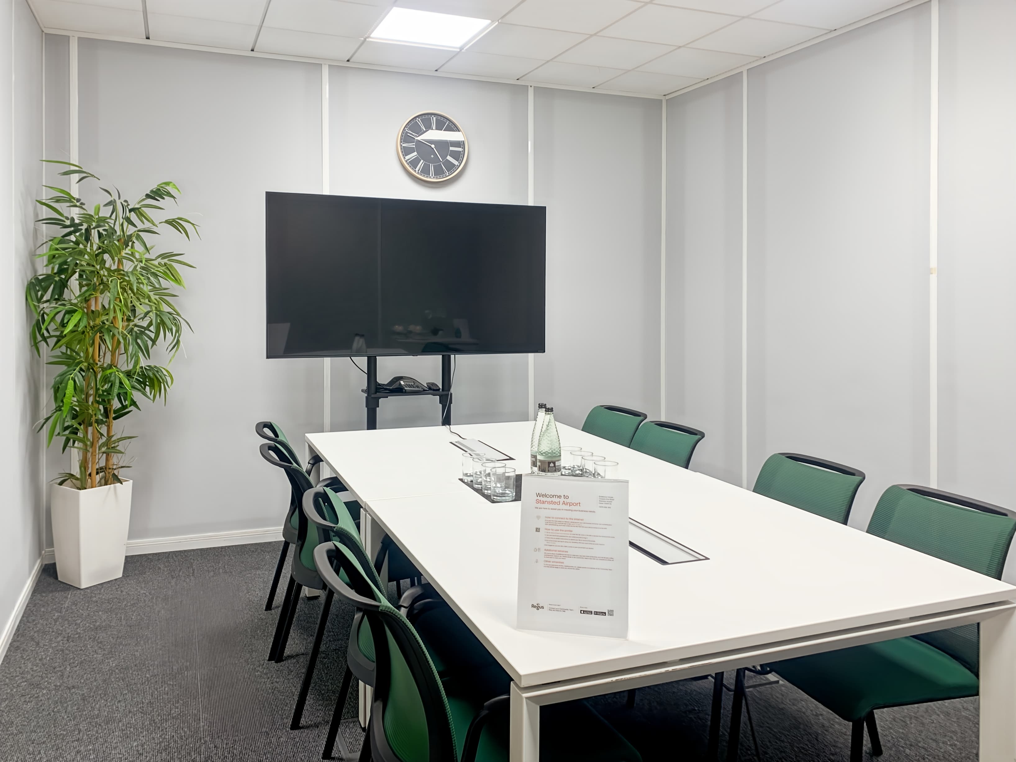 STANSTED, Airport image 9 STANSTED, Airport image 9