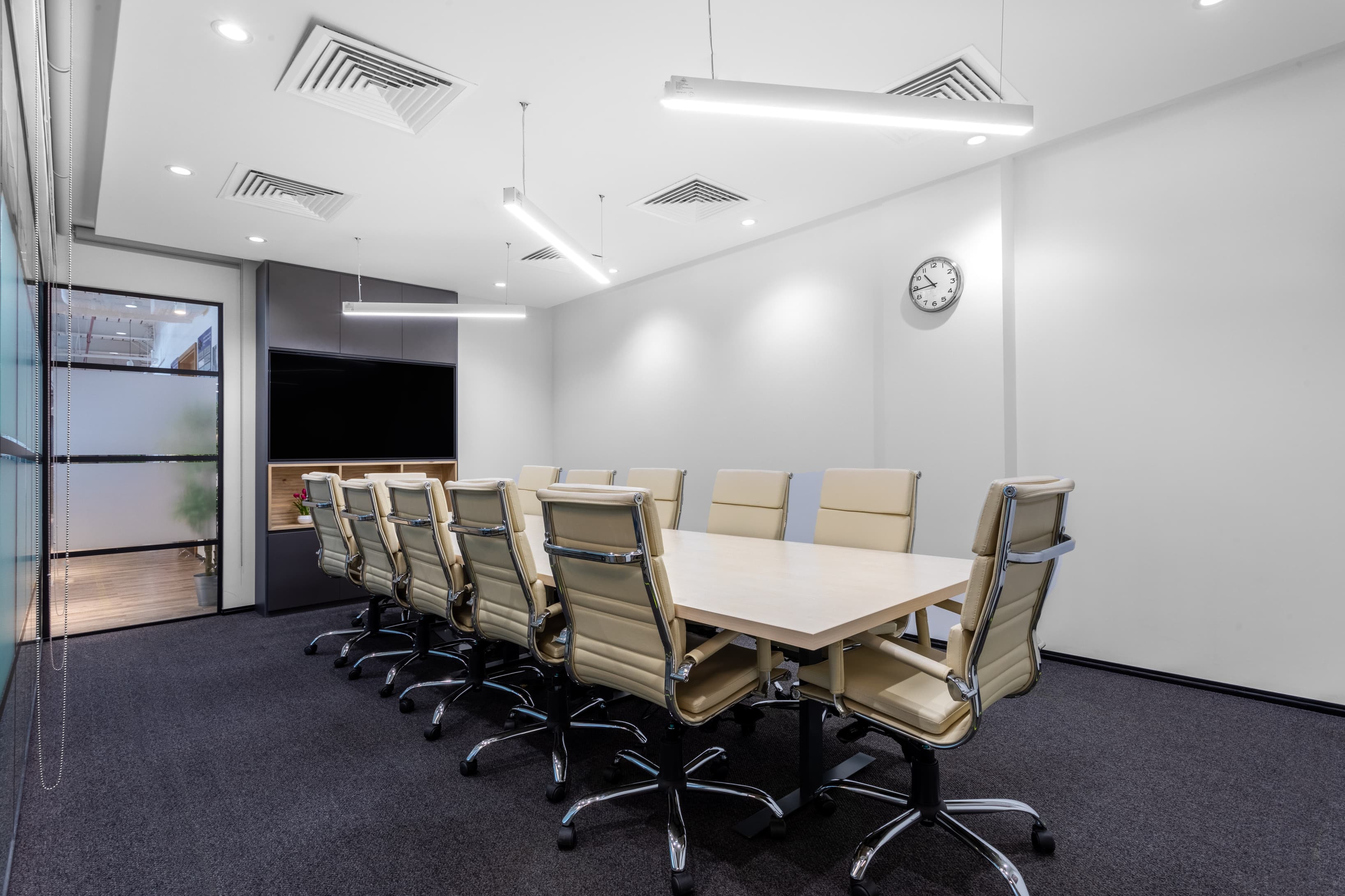 Dubai, DWTC District Free Zone image 1