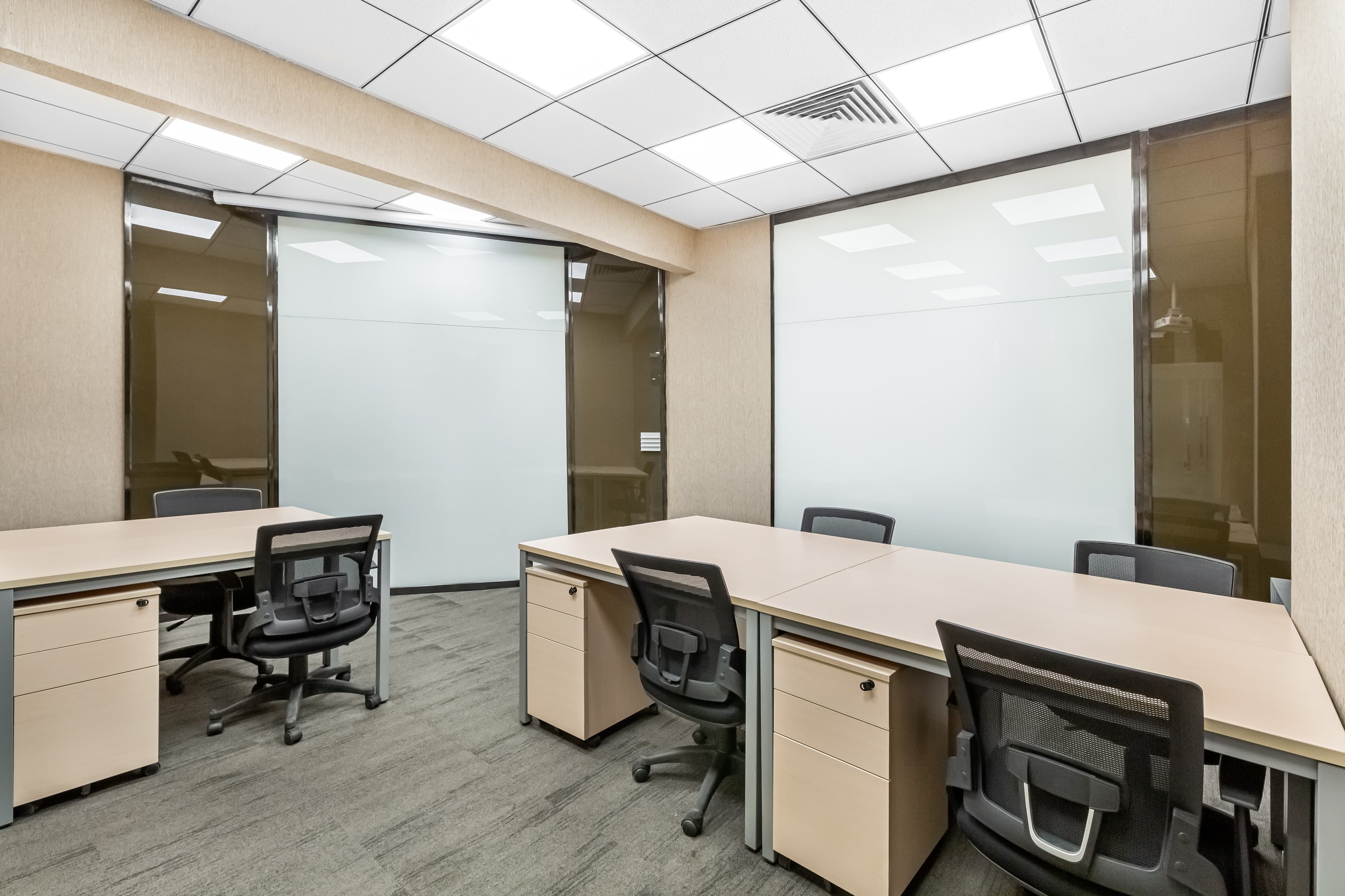 TAIYUAN, World Trade Centre image 5