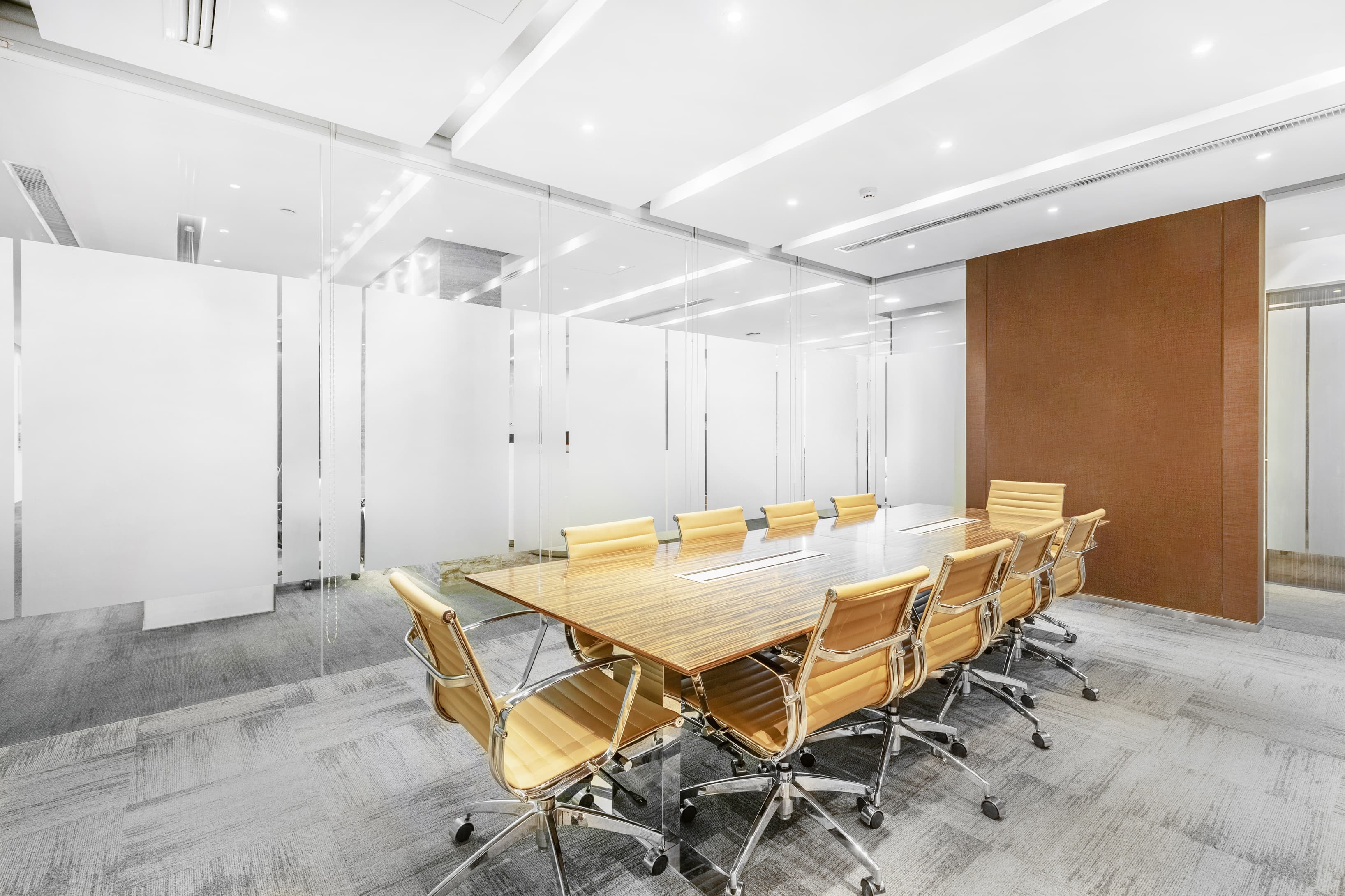 XI’AN,  IEC Vanke Centre image 5