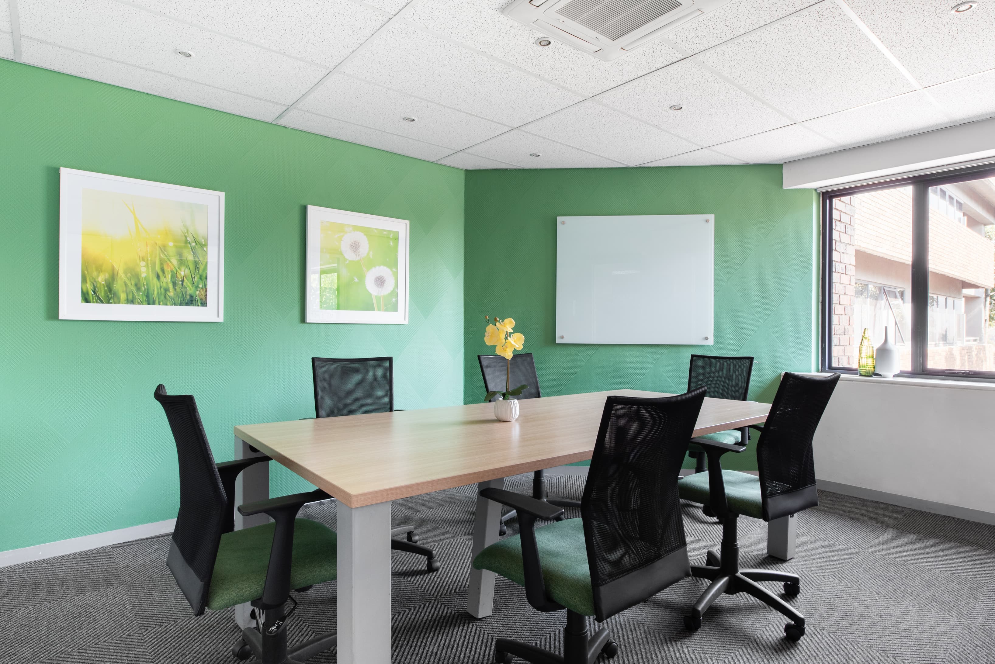 JOHANNESBURG, Eastrand Bedfordview image 6 JOHANNESBURG, Eastrand Bedfordview image 6