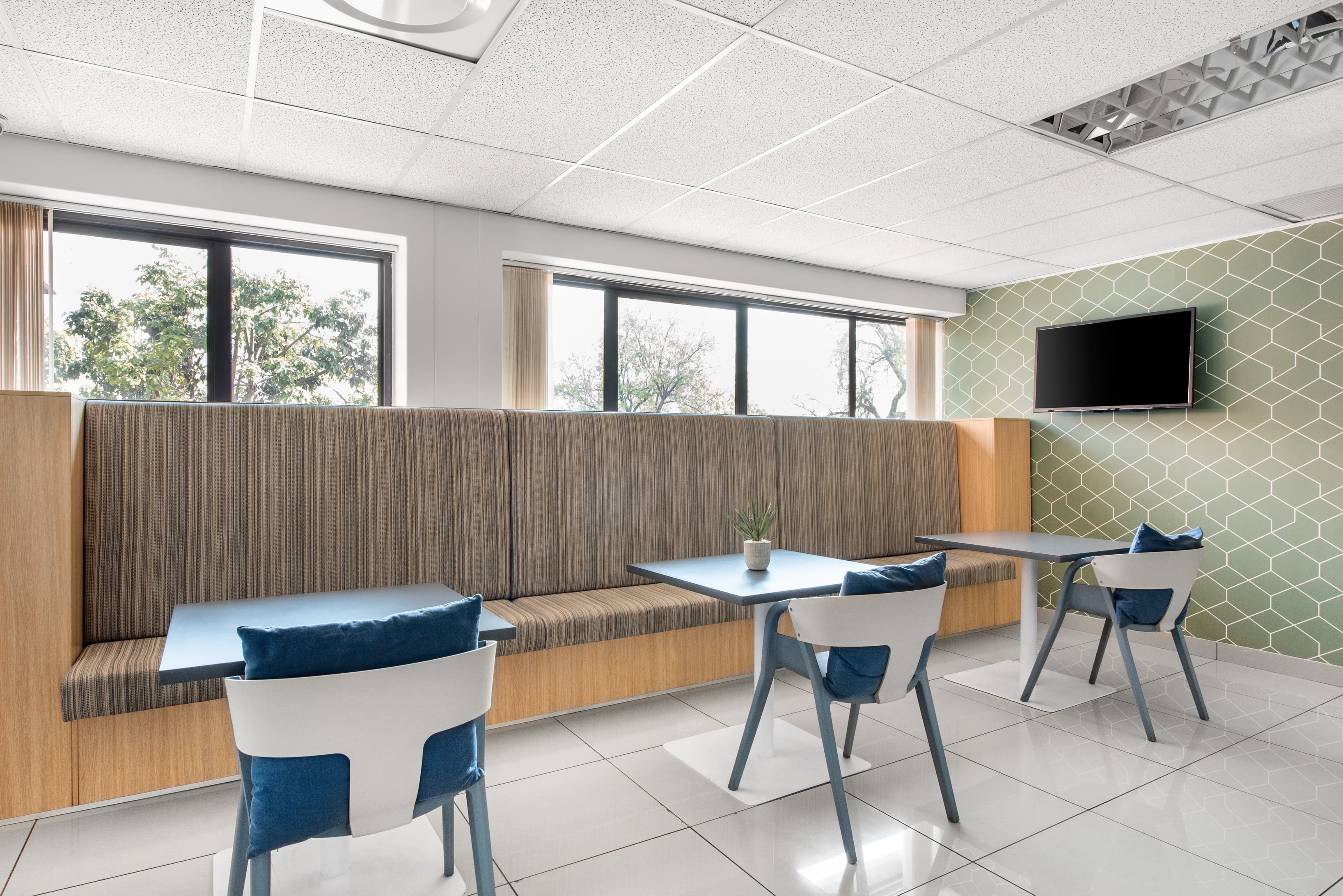 JOHANNESBURG, Eastrand Bedfordview image 3 JOHANNESBURG, Eastrand Bedfordview image 3