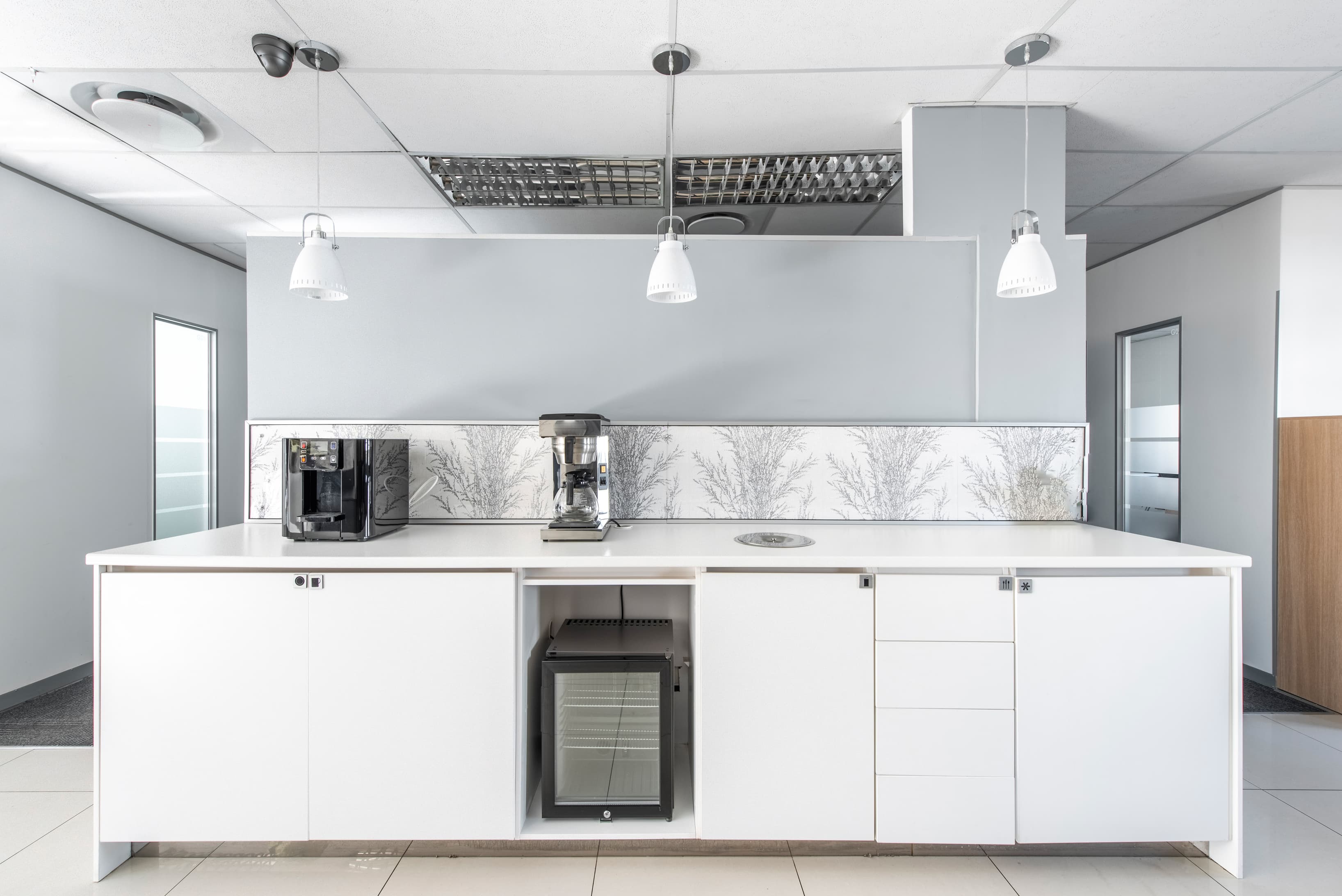 JOHANNESBURG, Illovo, Fricker Road image 7