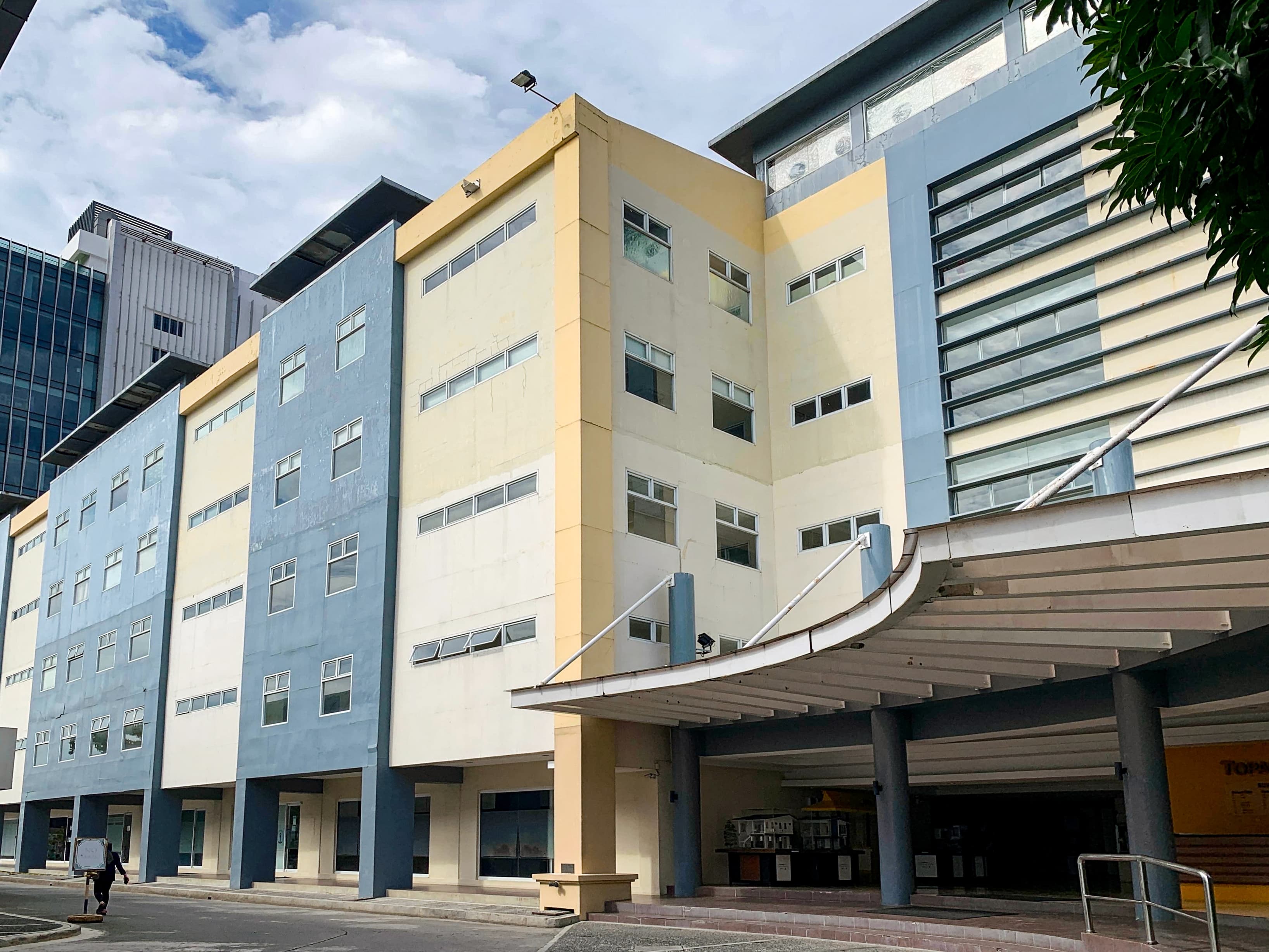 DAVAO, Topaz Tower Centre image 8