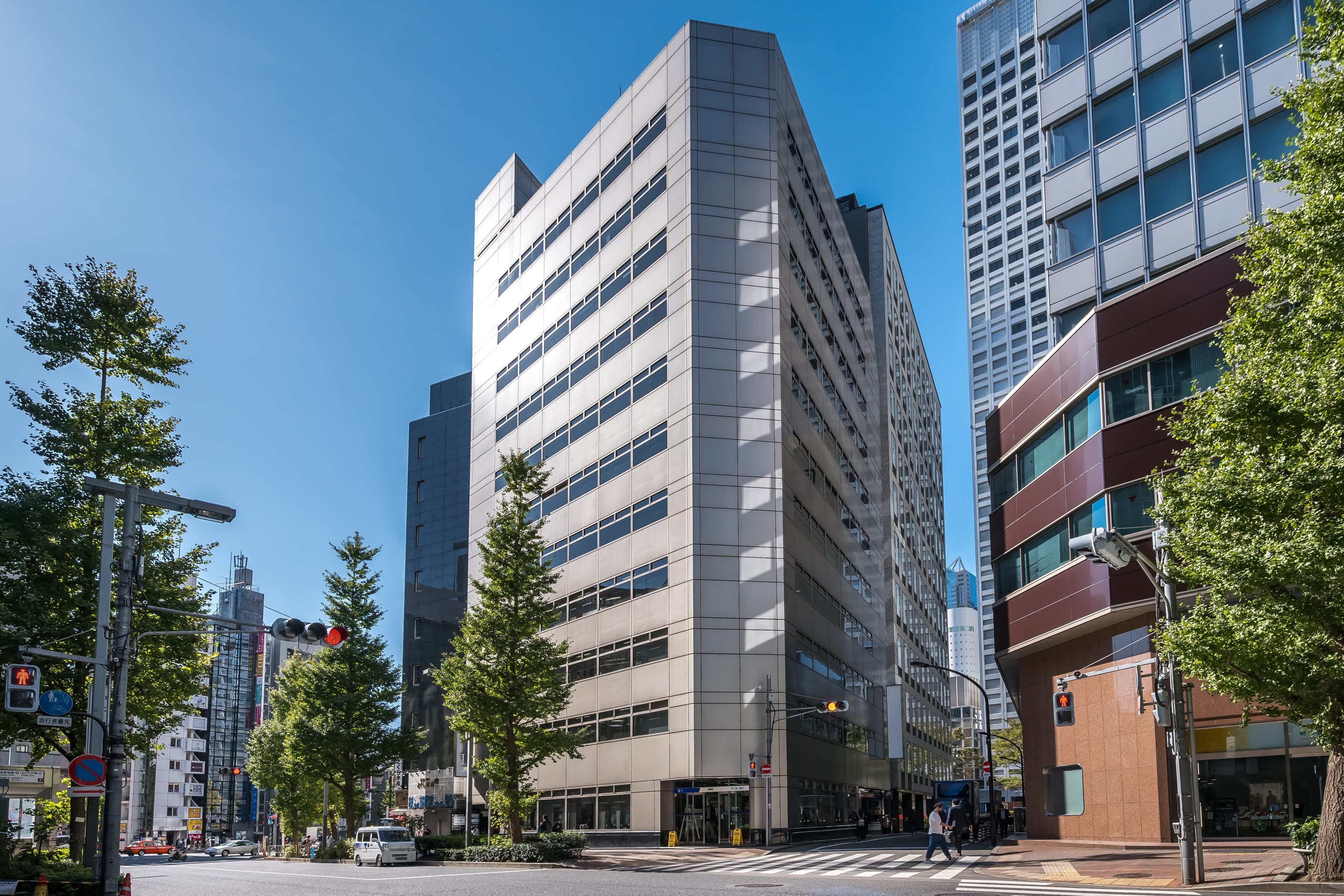 TOKYO, Shinjuku Nishiguchi image 3