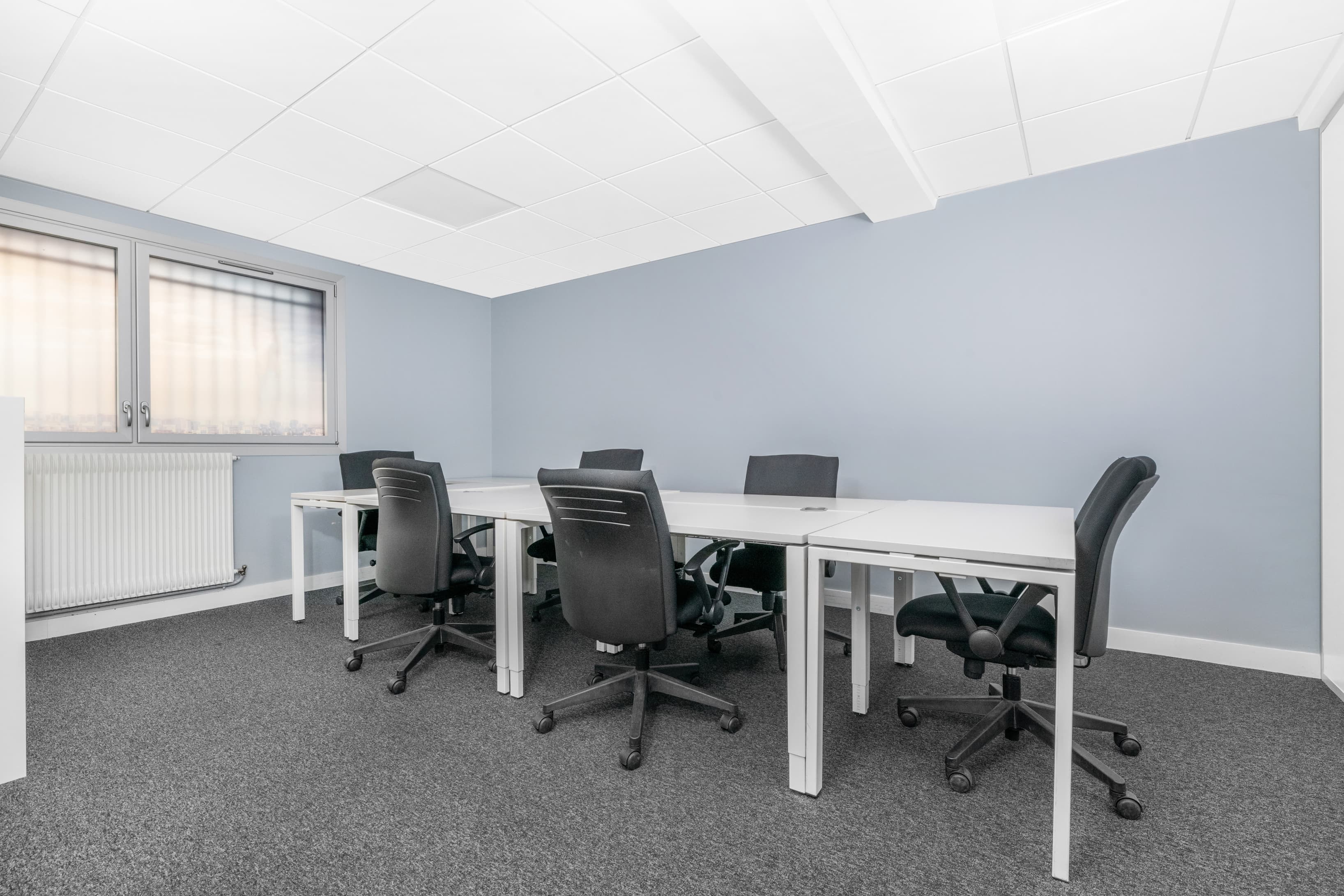 BOURG-LA-REINE, Stop & Work Bourg-la-Reine image 4 BOURG-LA-REINE, Stop & Work Bourg-la-Reine image 4