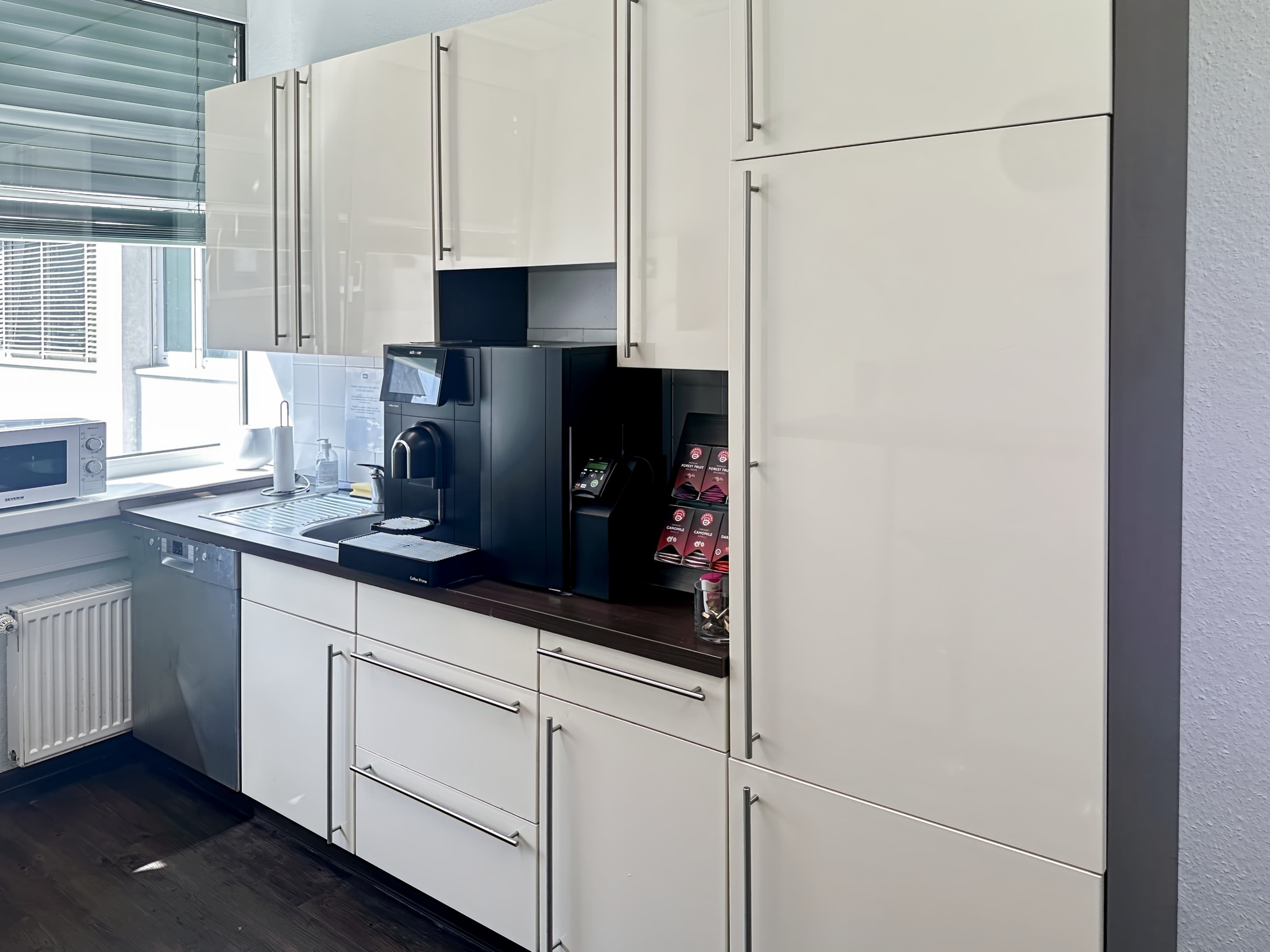 STUTTGART, HQ Offisto image 8