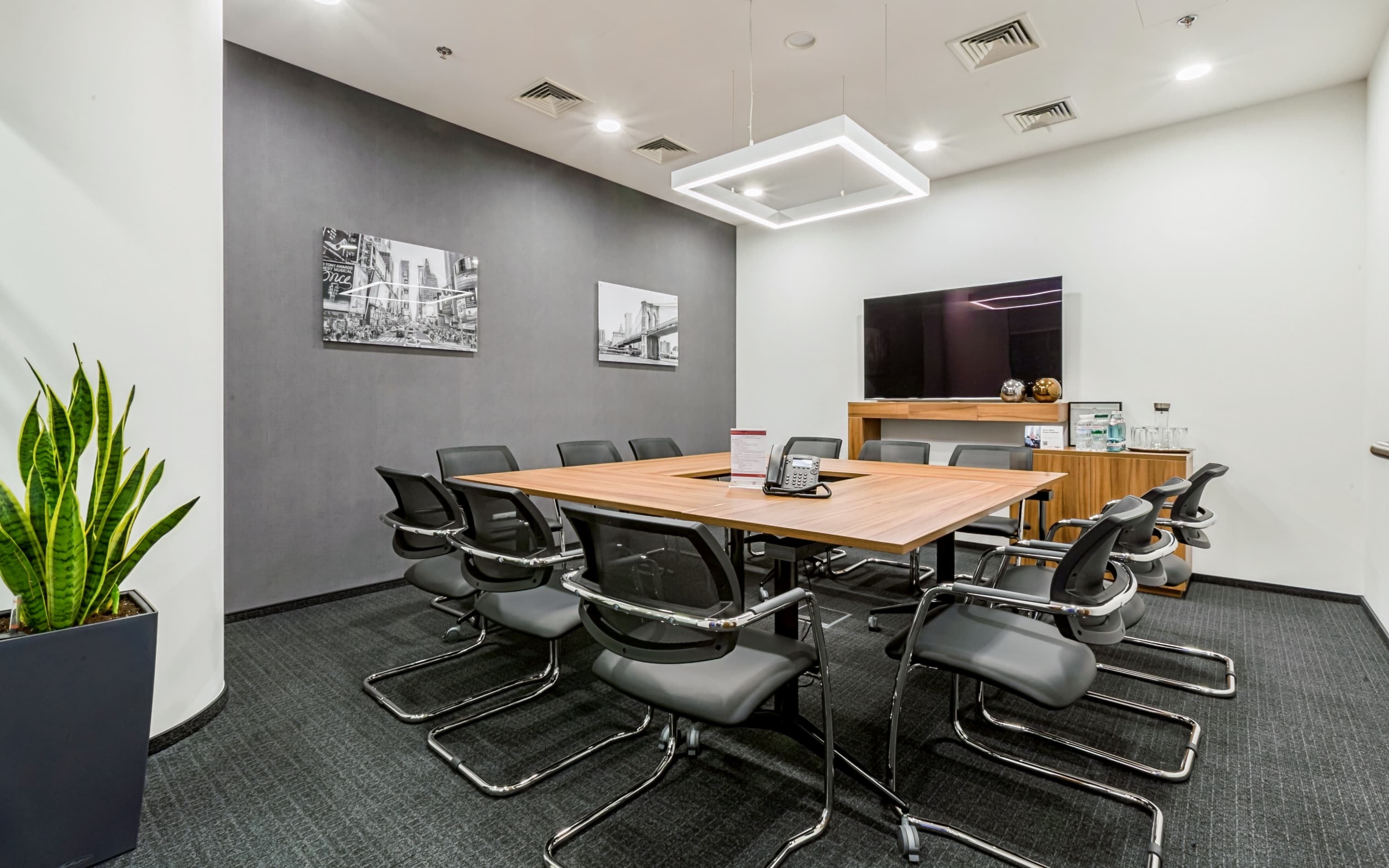 KYIV, IQ Centre image 11 KYIV, IQ Centre image 11