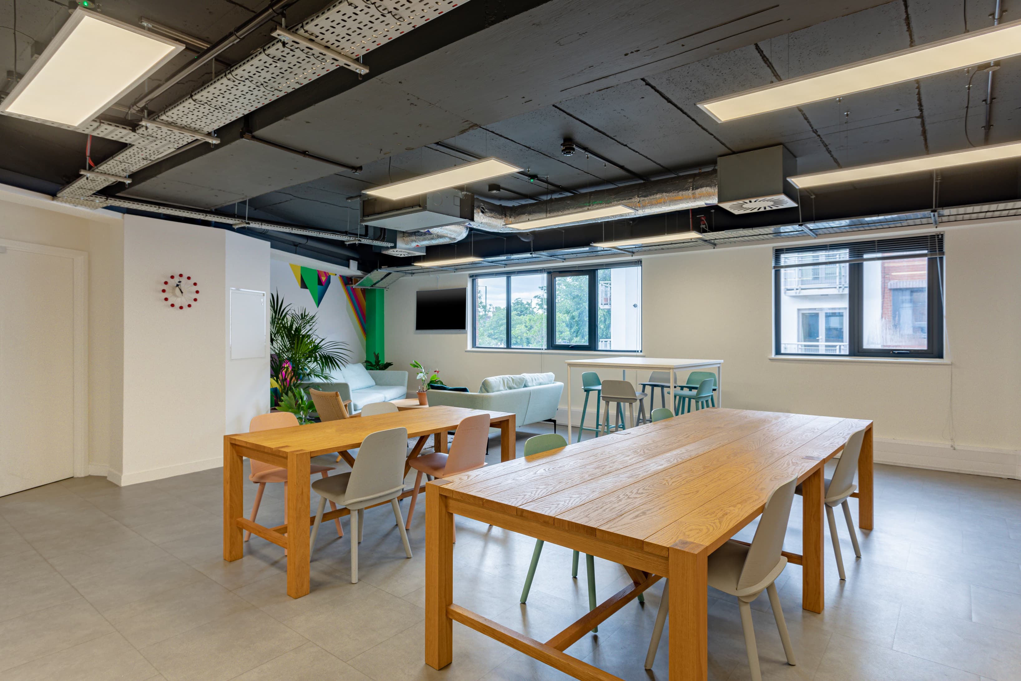 LONDON,Teddington image 4